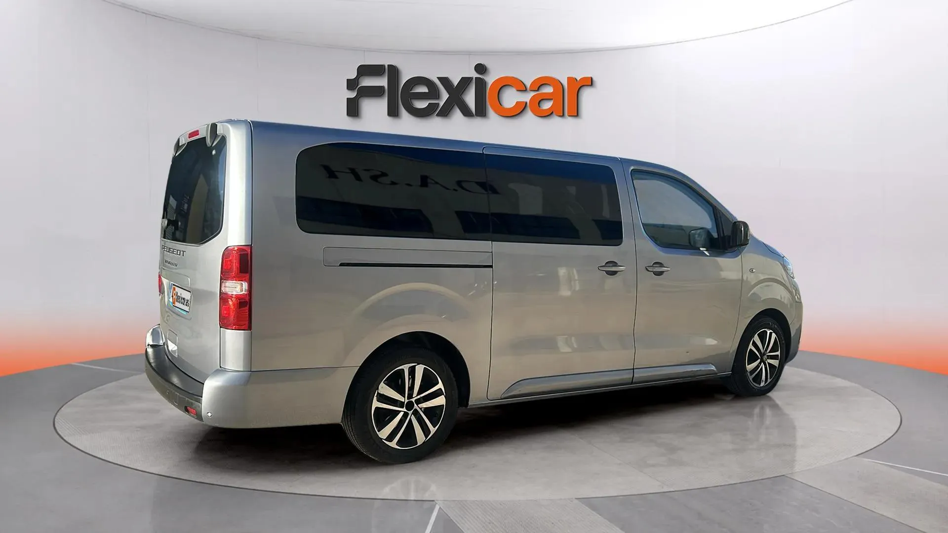 Peugeot Traveller Business Long BlueHDi 180 EAT8 - foto 5