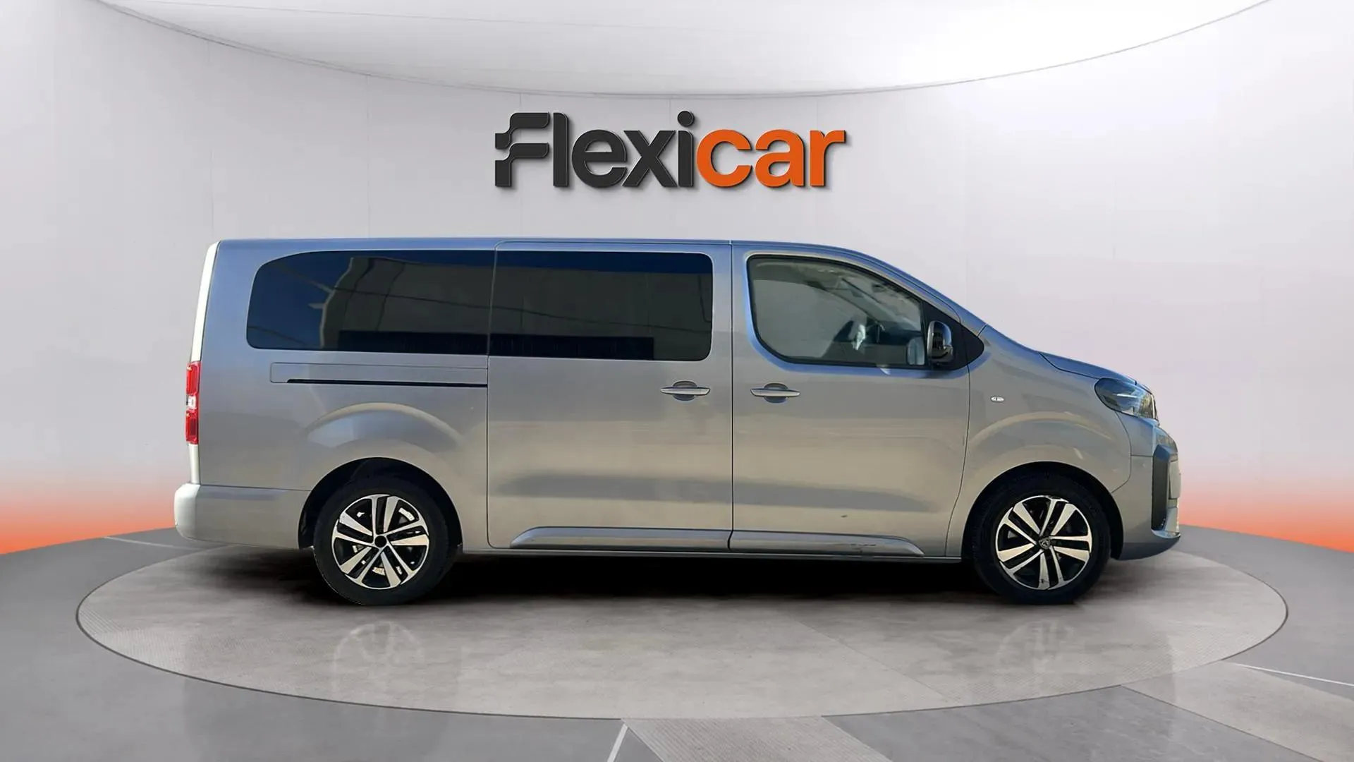 Peugeot Traveller Business Long BlueHDi 180 EAT8 - foto 6