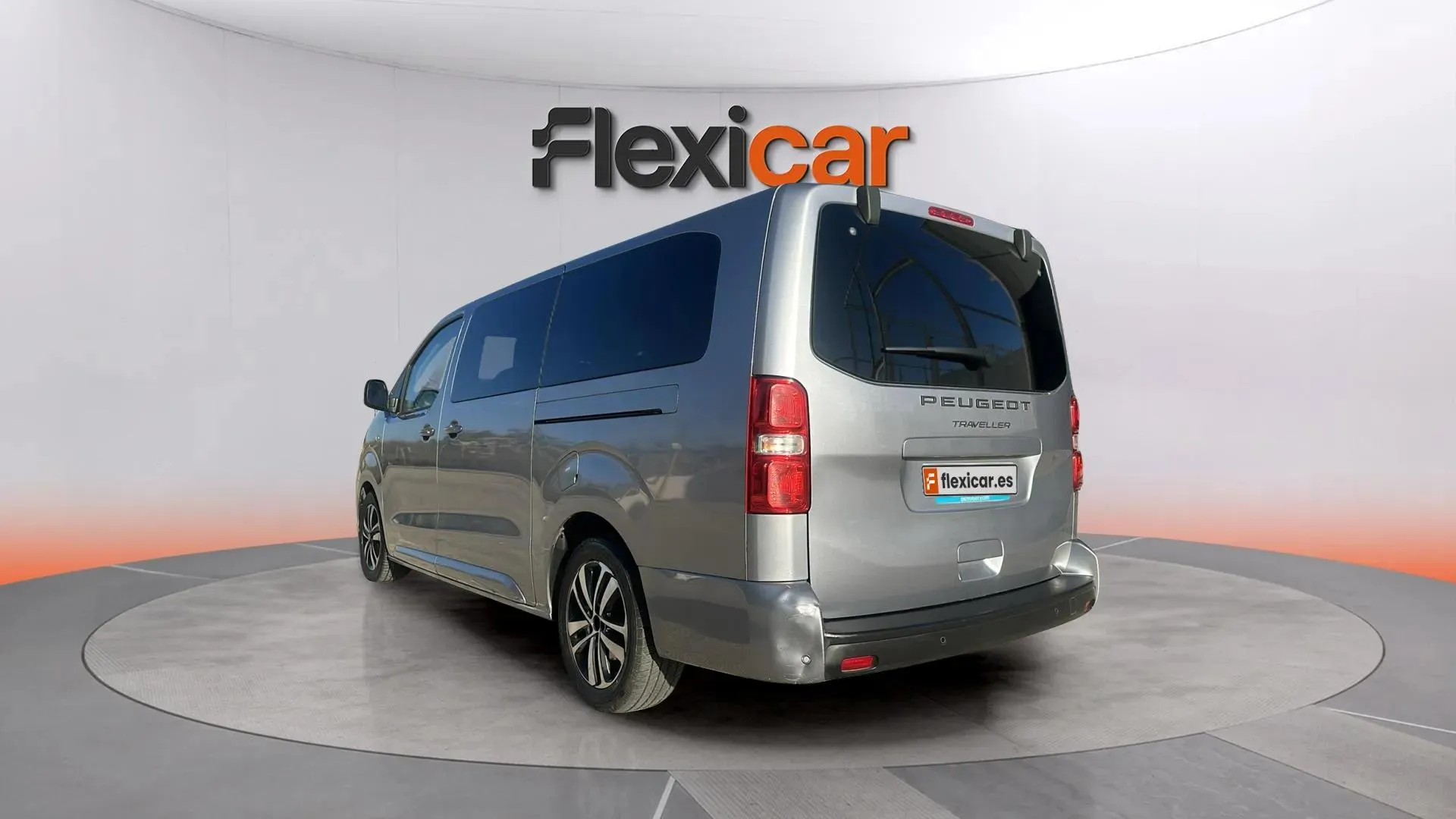 Peugeot Traveller Business Long BlueHDi 180 EAT8 - foto 4