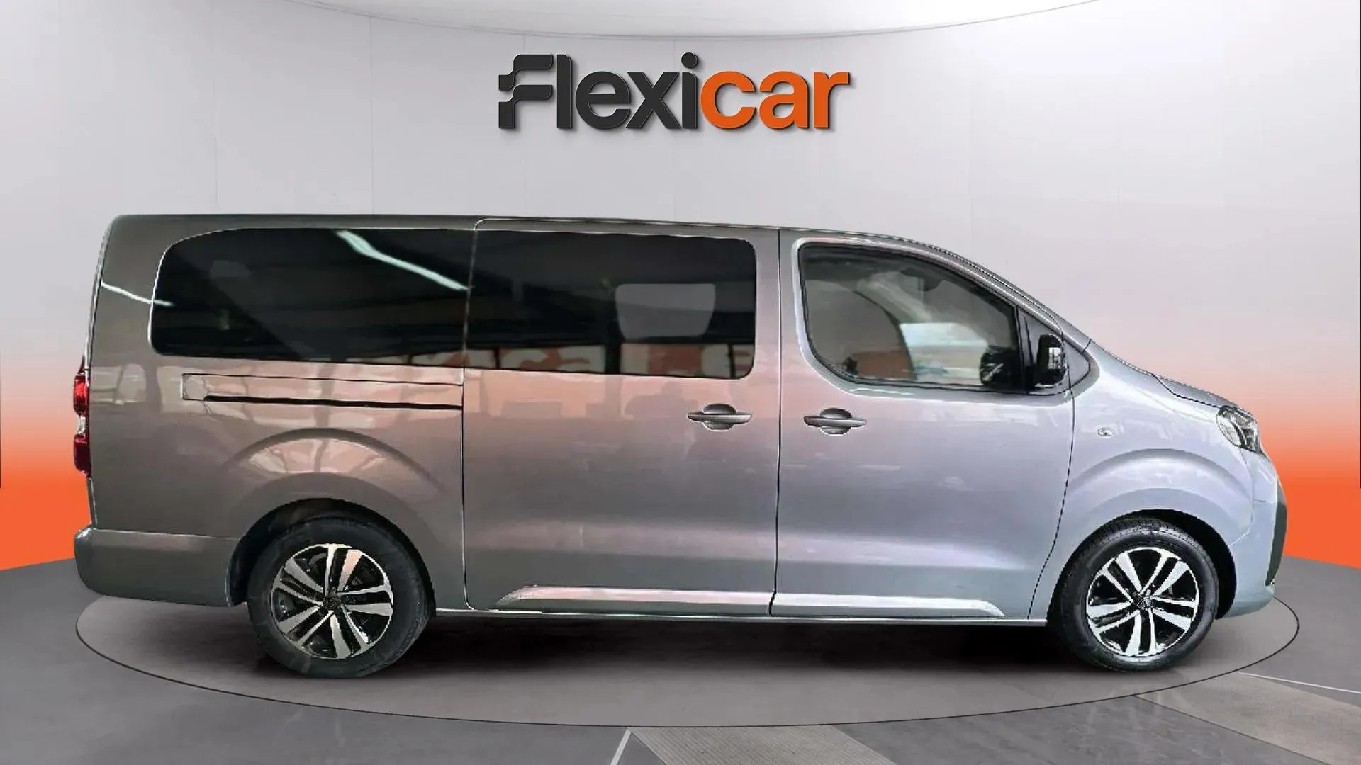 Peugeot Traveller Business Long BlueHDi 180 EAT8 - foto 4