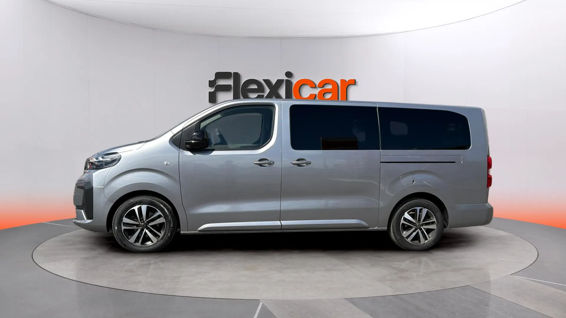 Peugeot Traveller Business Long BlueHDi 180 EAT8 - foto 6