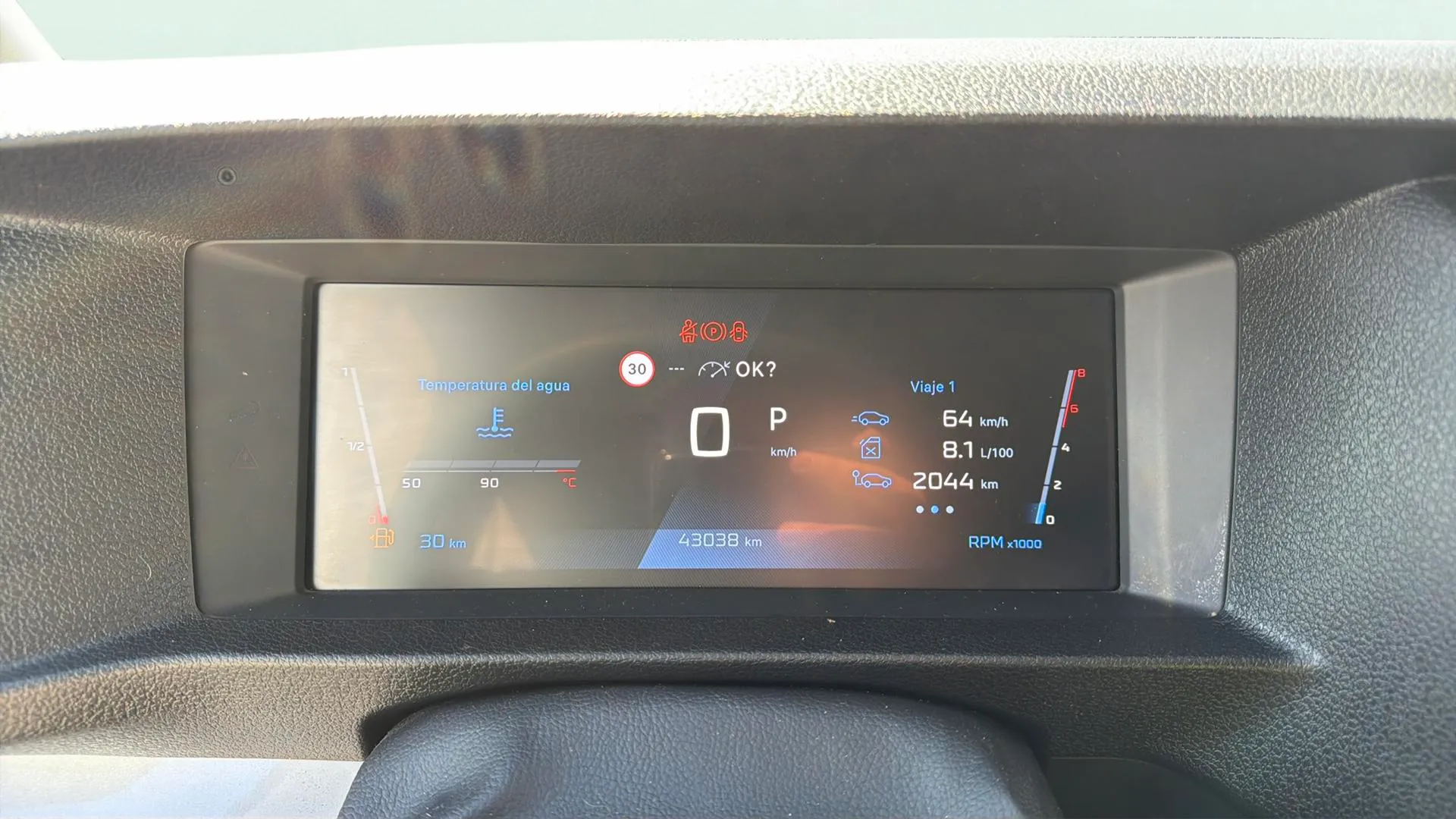 Peugeot Traveller Business Long BlueHDi 180 EAT8 - foto 12