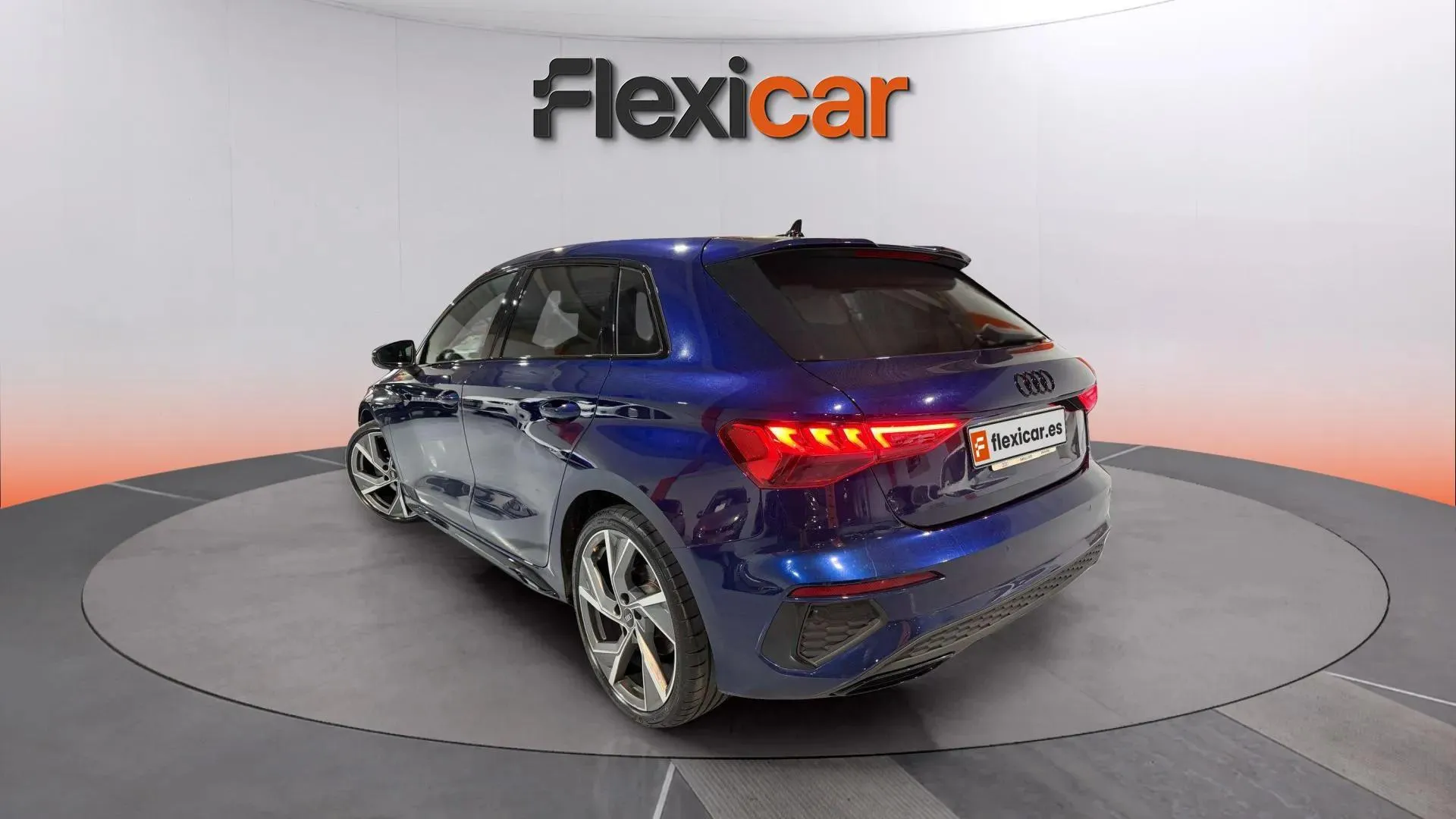 Audi A3 Sportback Black line 35 TDI S tron - foto 5