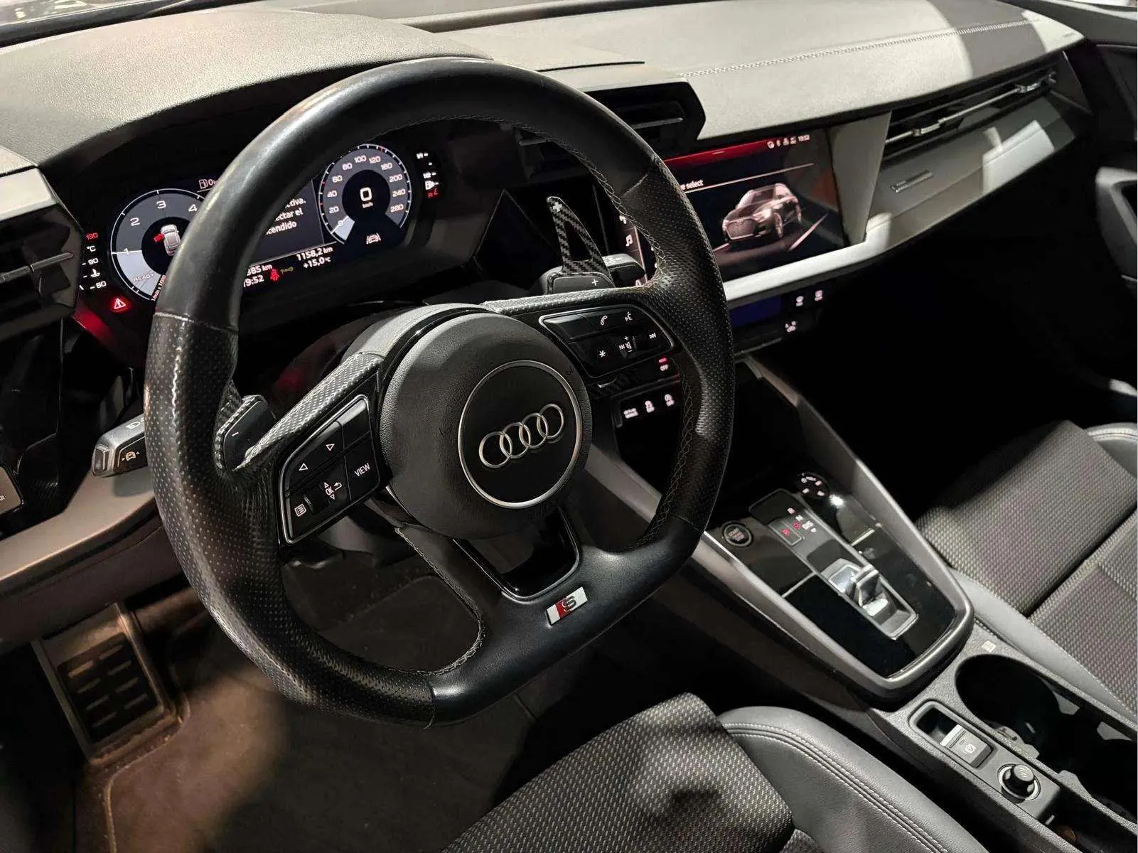 Audi A3 Sportback Black line 35 TDI S tron - foto 13