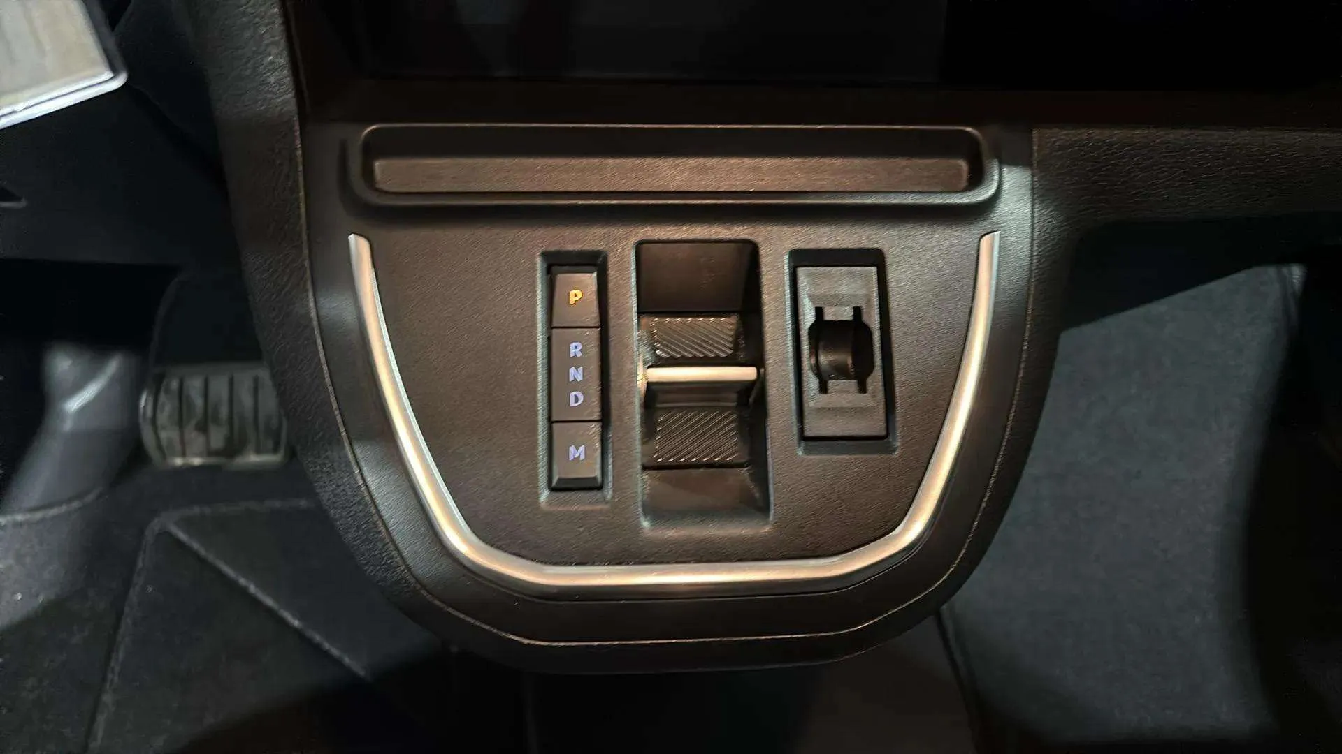 Peugeot Traveller Business Long BlueHDi 180 EAT8 - foto 16
