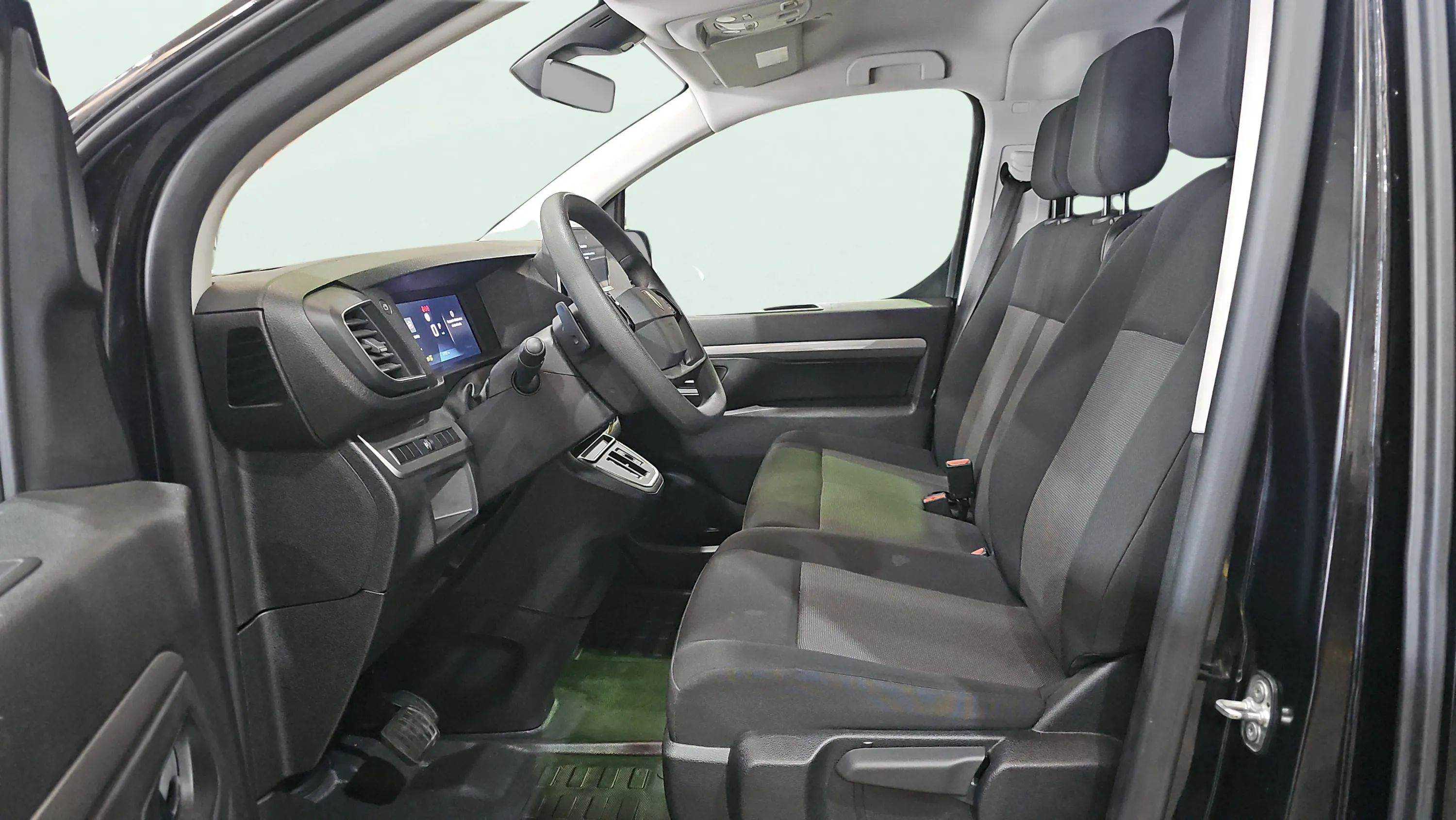 Peugeot Traveller Business Long BlueHDi 180 EAT8 - foto 16