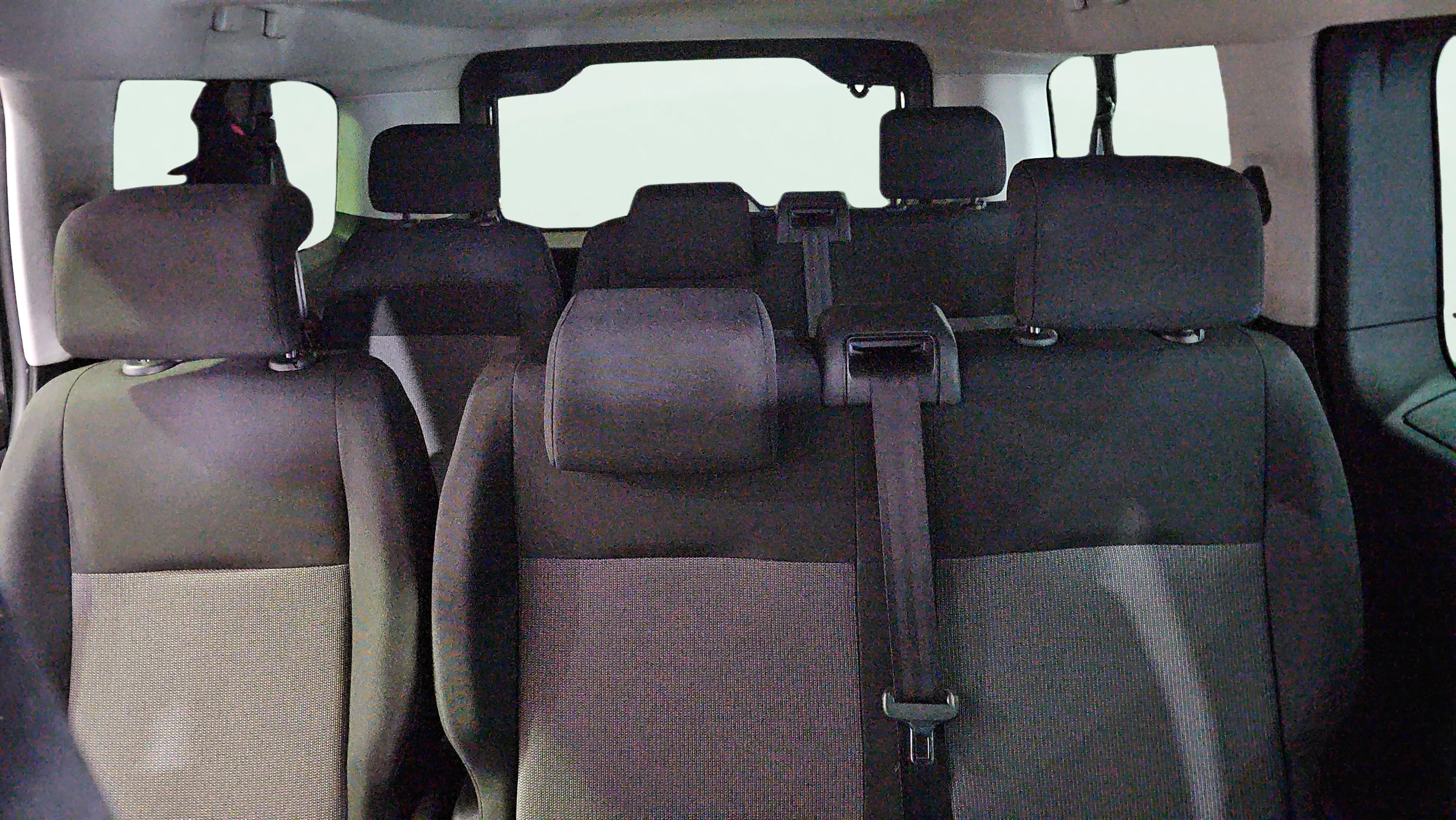 Peugeot Traveller Business Long BlueHDi 180 EAT8 - foto 19