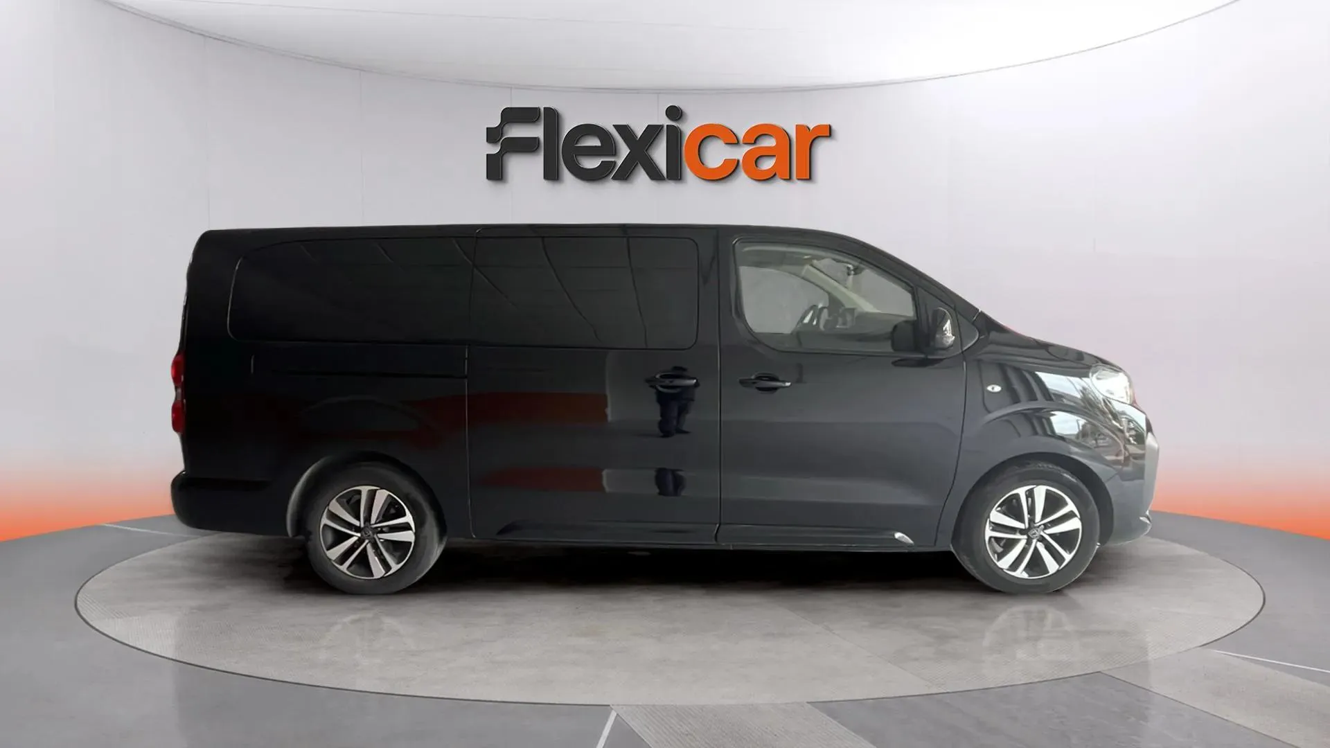 Peugeot Traveller Business Long BlueHDi 180 EAT8 - foto 4