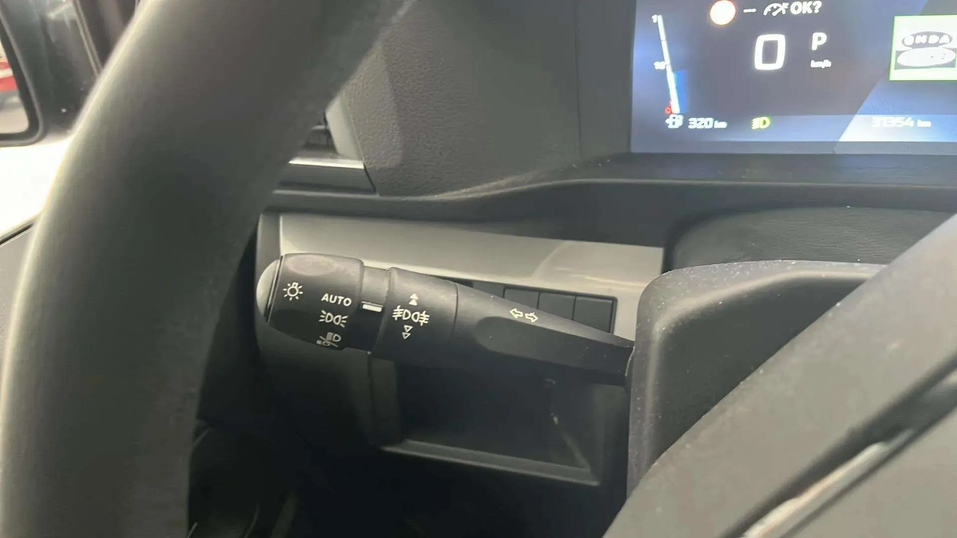 Peugeot Traveller Business Long BlueHDi 180 EAT8 - foto 13