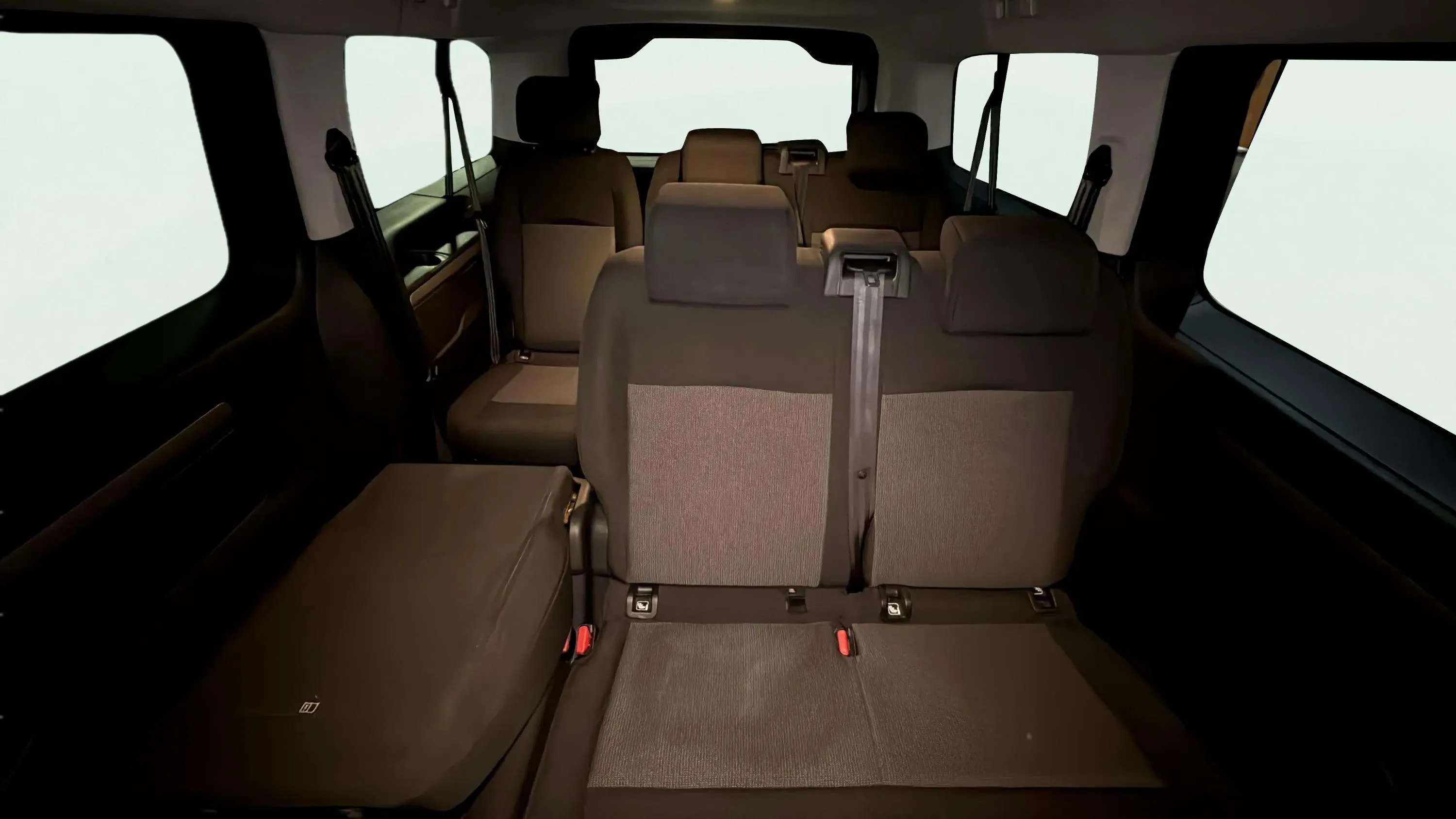 Peugeot Traveller Business Long BlueHDi 180 EAT8 - foto 19
