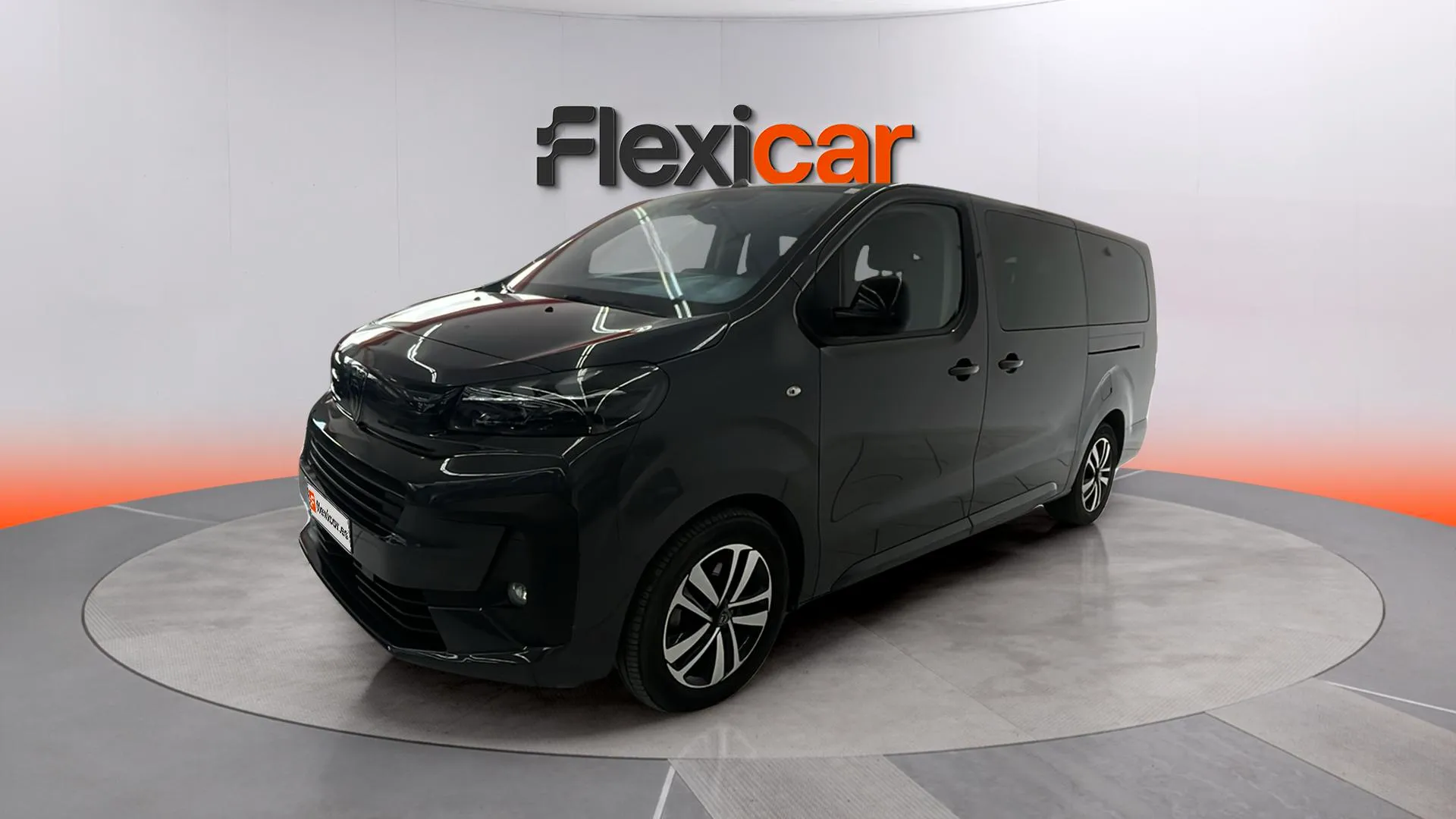 Peugeot Traveller Business Long BlueHDi 180 EAT8 - foto 2