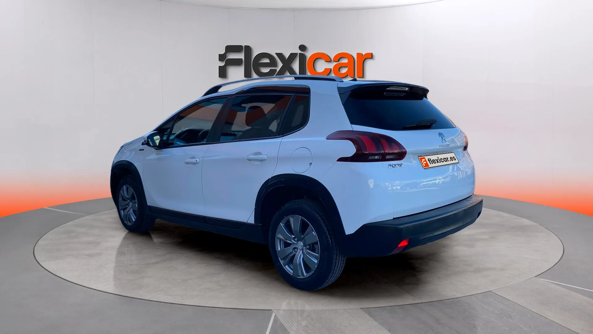 Peugeot 2008 Allure BlueHDi 100 - foto 5
