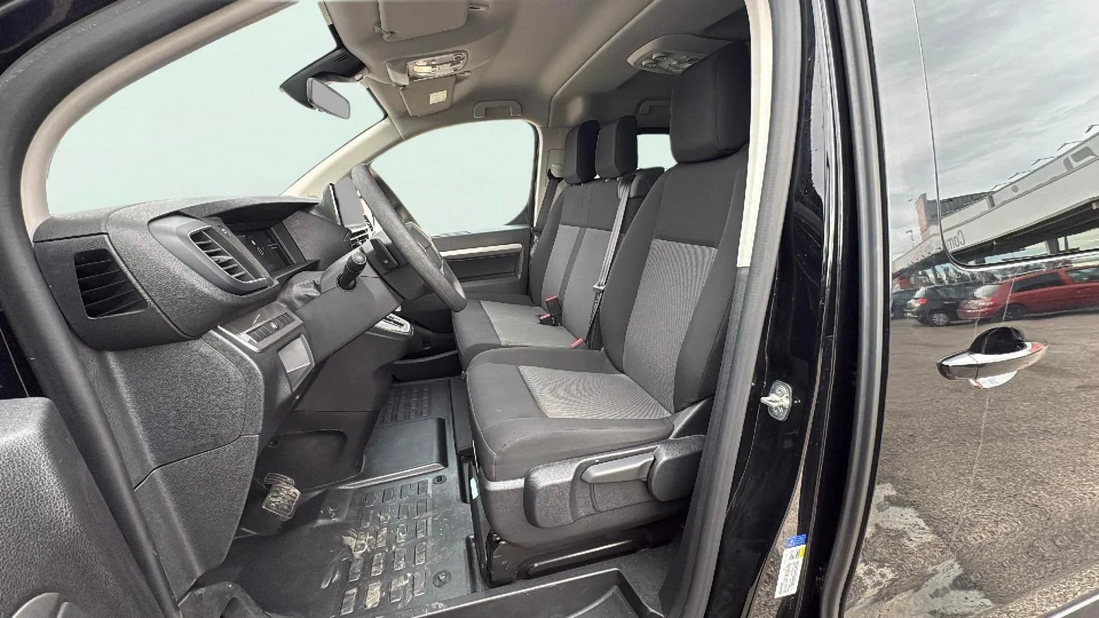 Peugeot Traveller Business Long BlueHDi 180 EAT8 - foto 16