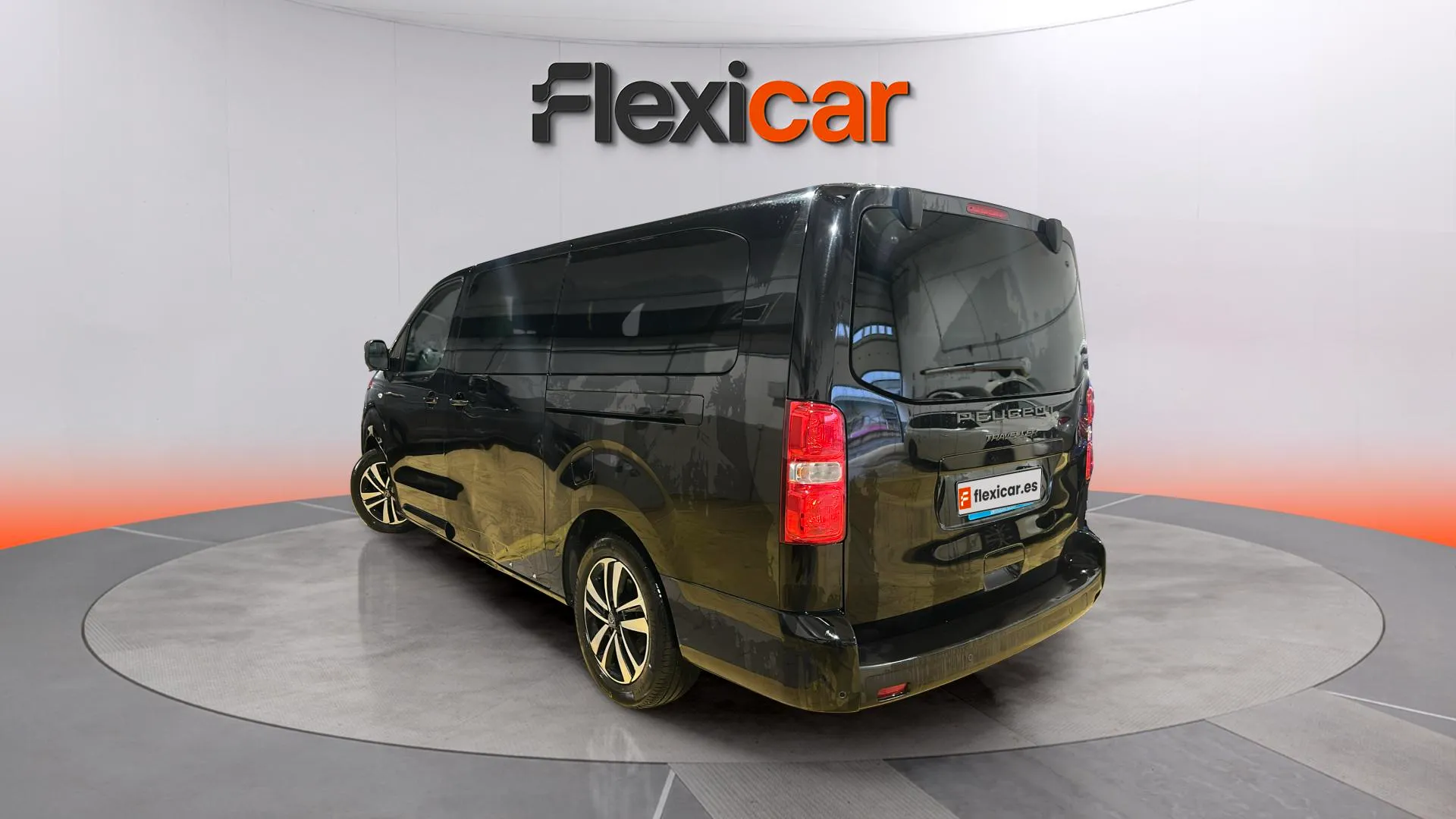 Peugeot Traveller Business Long BlueHDi 180 EAT8 - foto 5