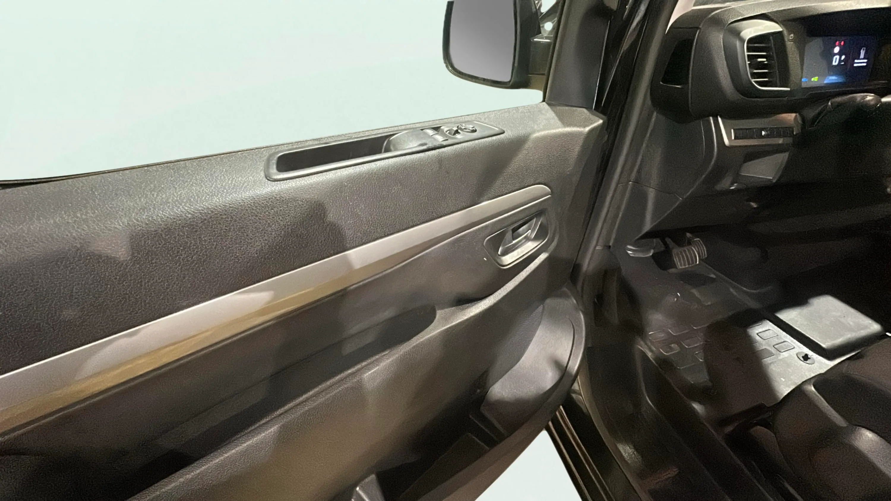 Peugeot Traveller Business Long BlueHDi 180 EAT8 - foto 16