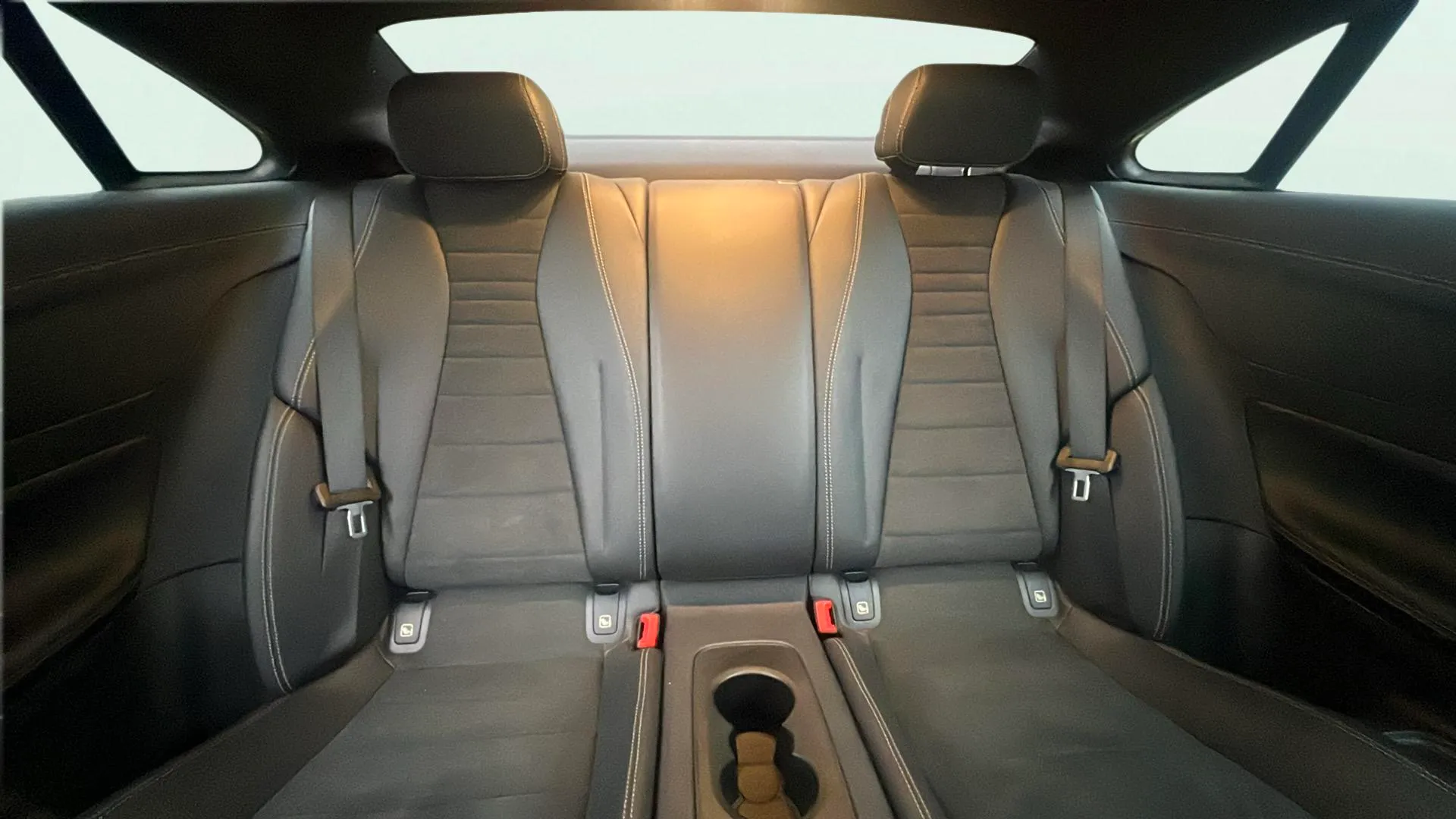 Mercedes-Benz Clase E Coupé E 220 d - foto 20