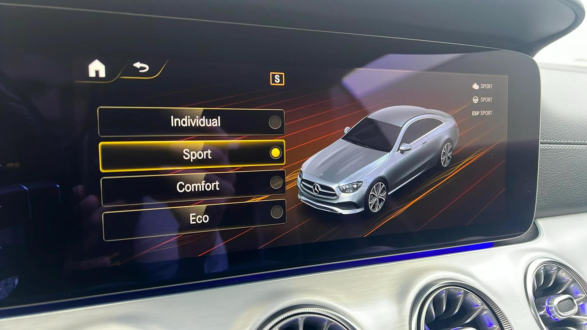 Mercedes-Benz Clase E Coupé E 220 d - foto 18