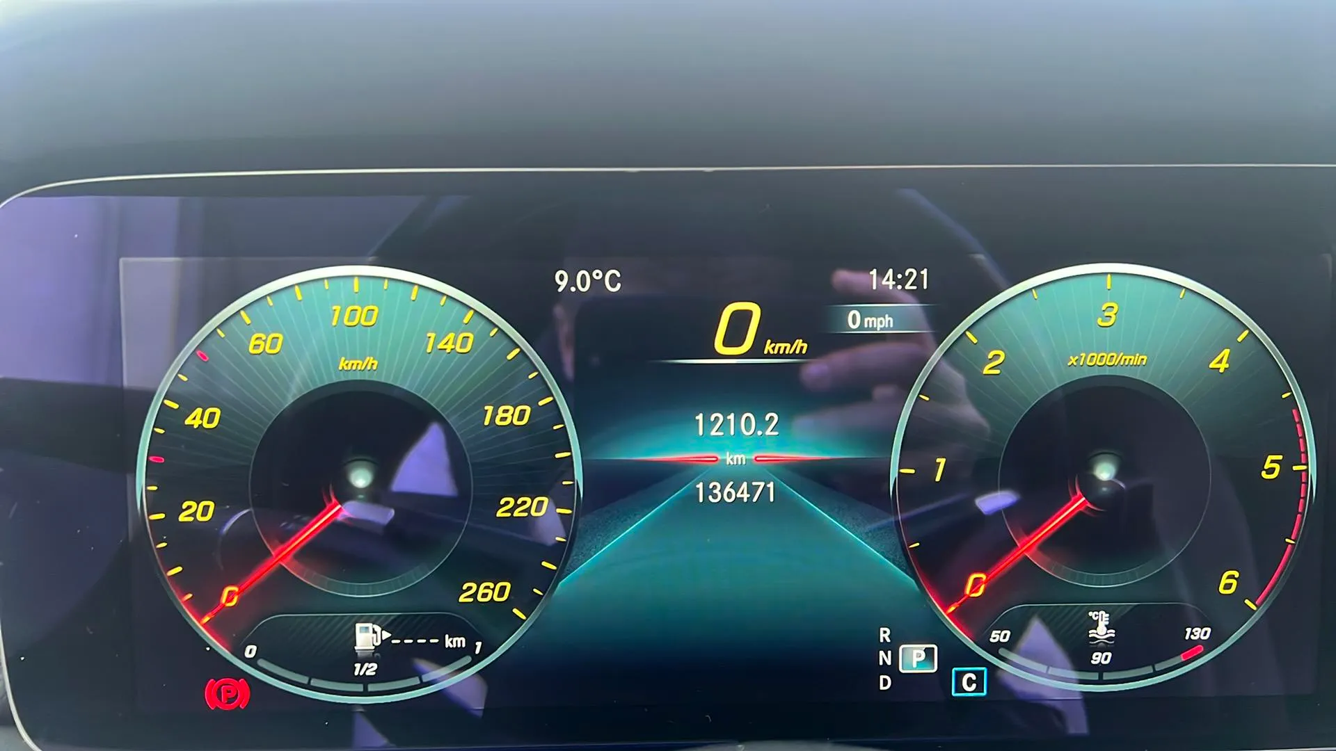 Mercedes-Benz Clase E Coupé E 220 d - foto 16