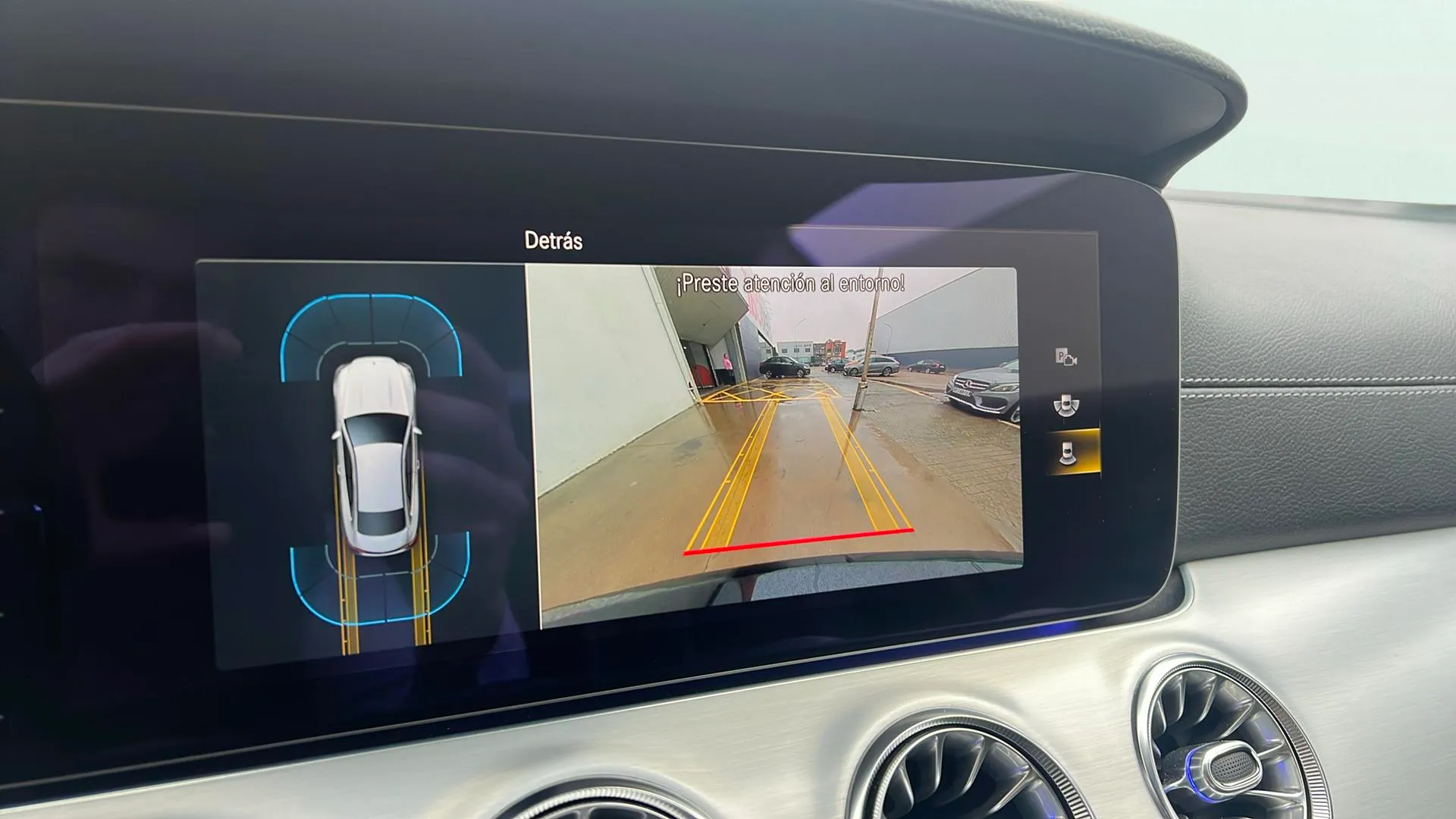Mercedes-Benz Clase E Coupé E 220 d - foto 17