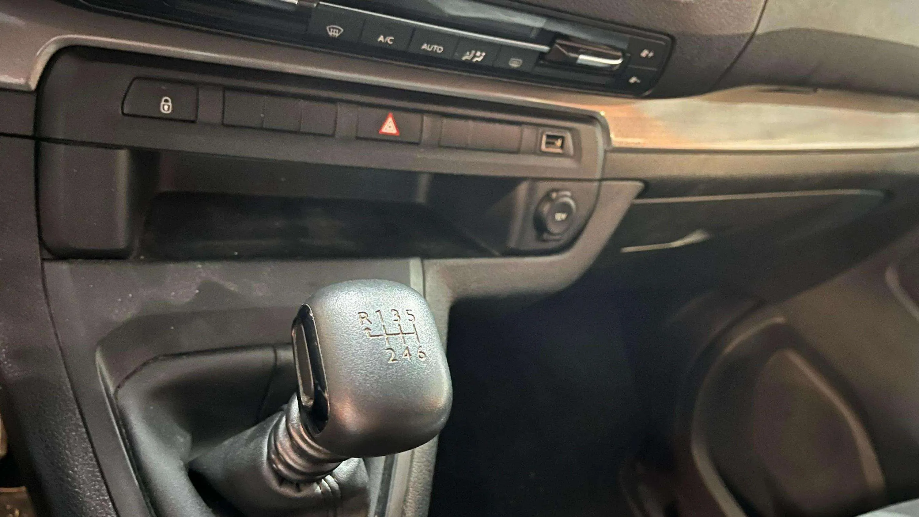 Citroën SpaceTourer Talla M BlueHDi Feel - foto 9