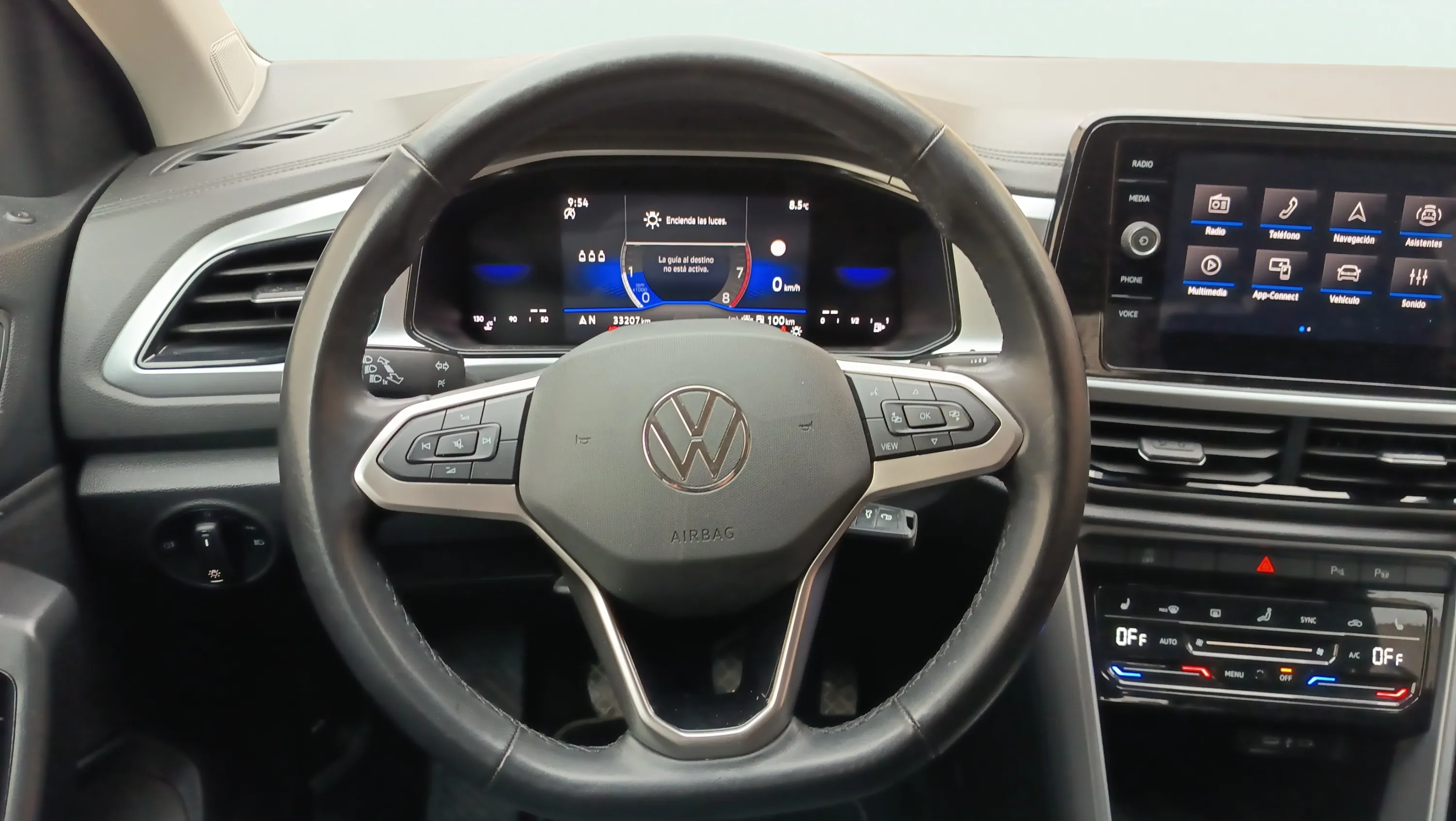 Volkswagen T-Roc 1.0 TSI - foto 10