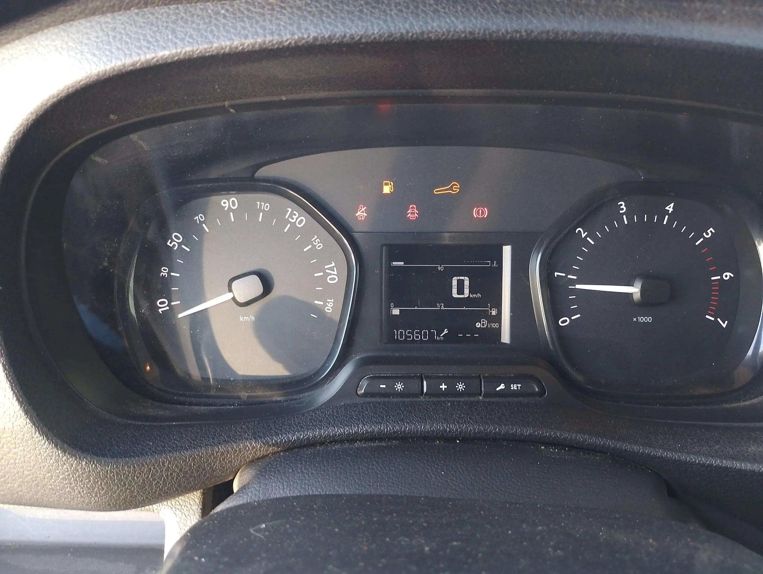 Peugeot Expert Furgón 1.5BlueHDi - foto 8