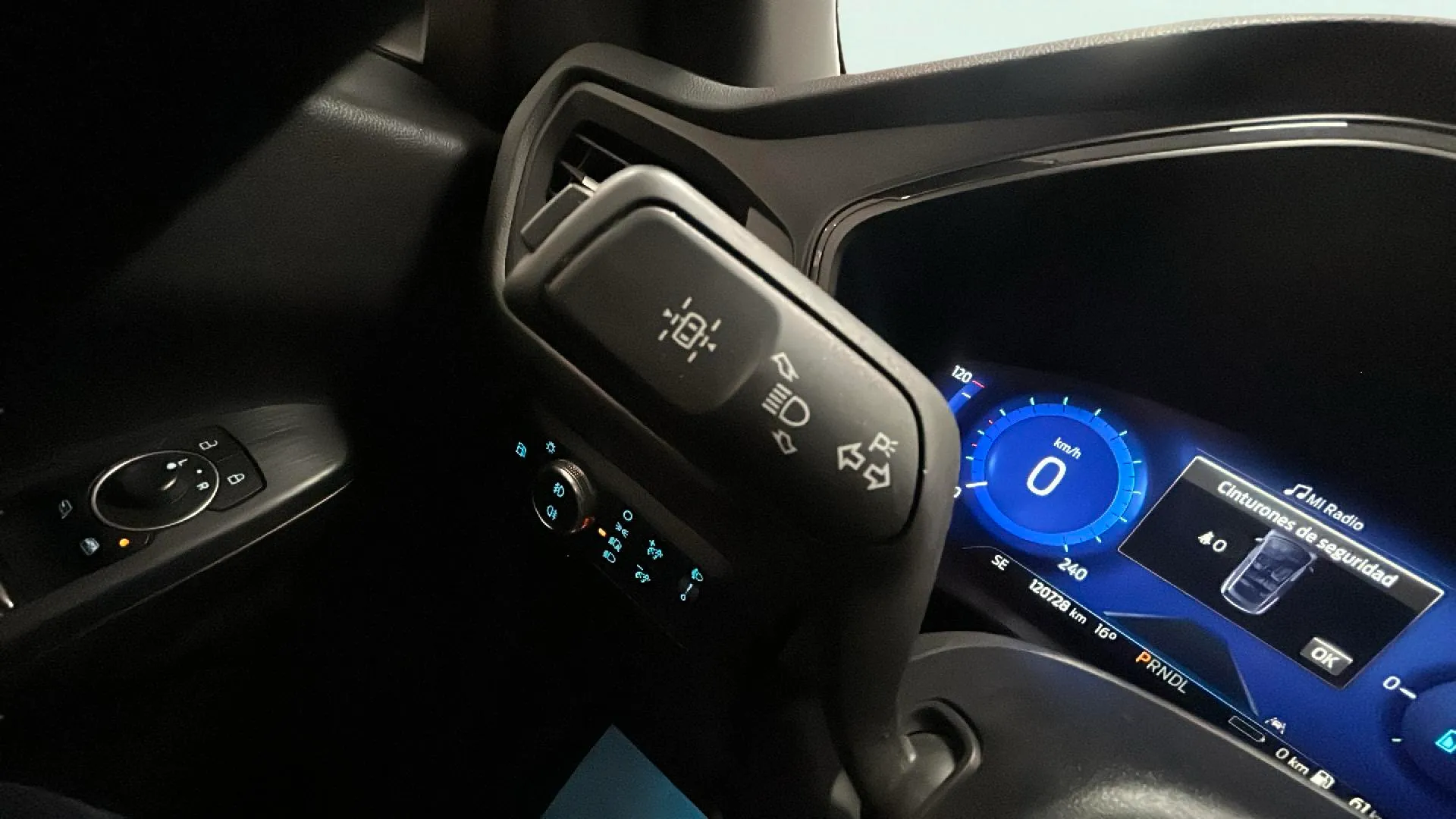 Ford Kuga ST-Line X 2.5 Duratec PHEV - foto 30
