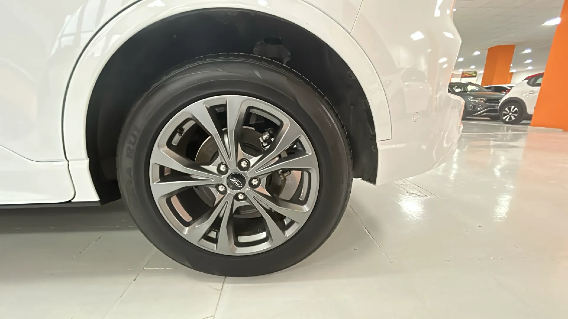 Ford Kuga ST-Line X 2.5 Duratec PHEV - foto 17