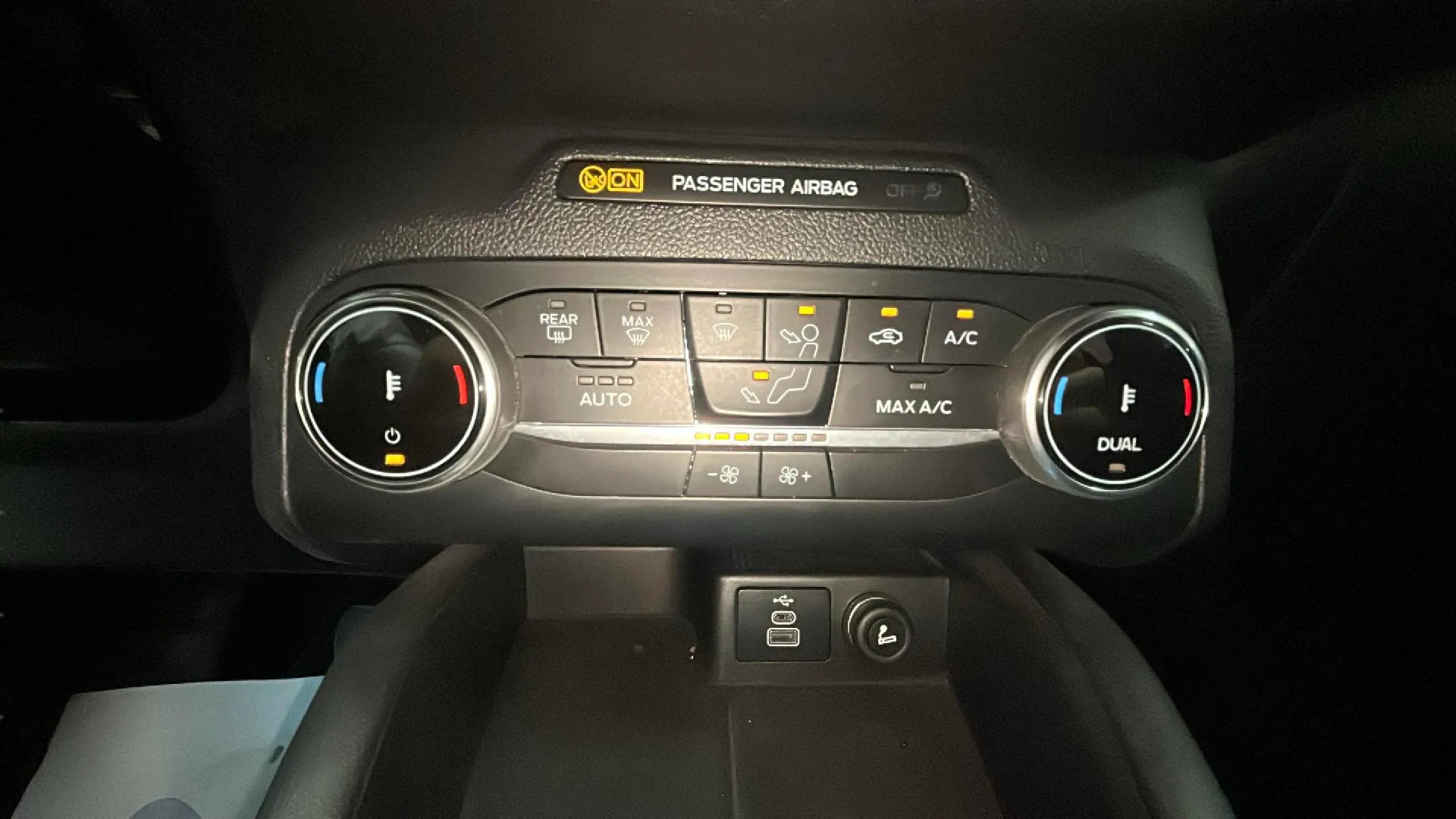Ford Kuga ST-Line X 2.5 Duratec PHEV - foto 25