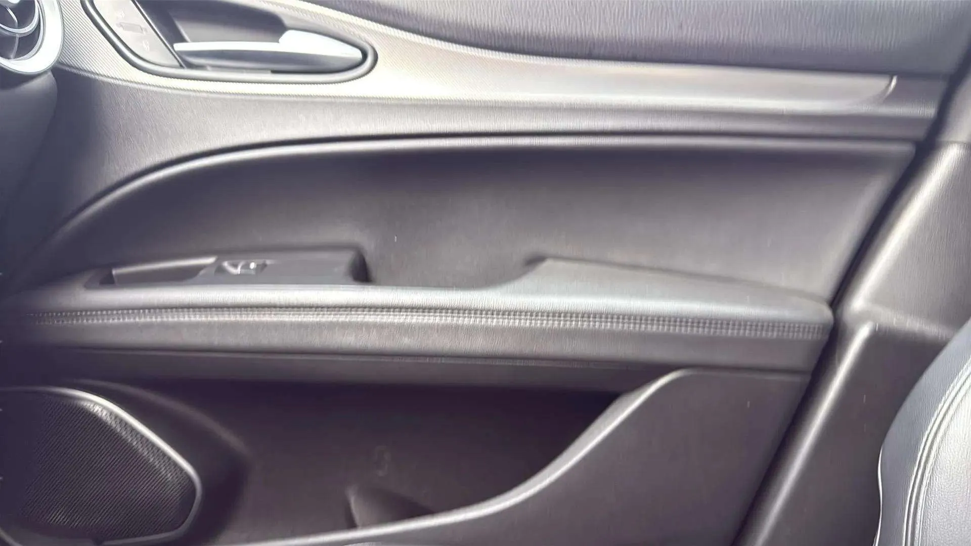 Alfa Romeo Stelvio 2.2 Diesel Sprint RWD - foto 18