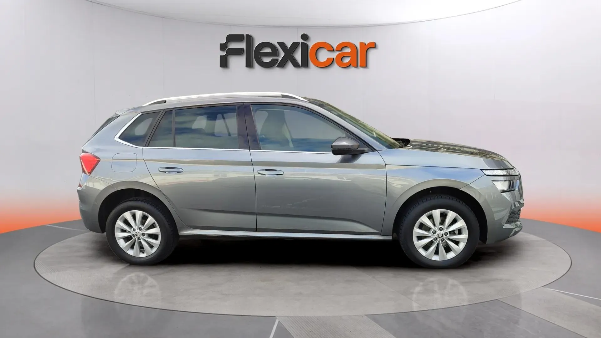 Škoda Kamiq 1.0 TSI Ambition - foto 3