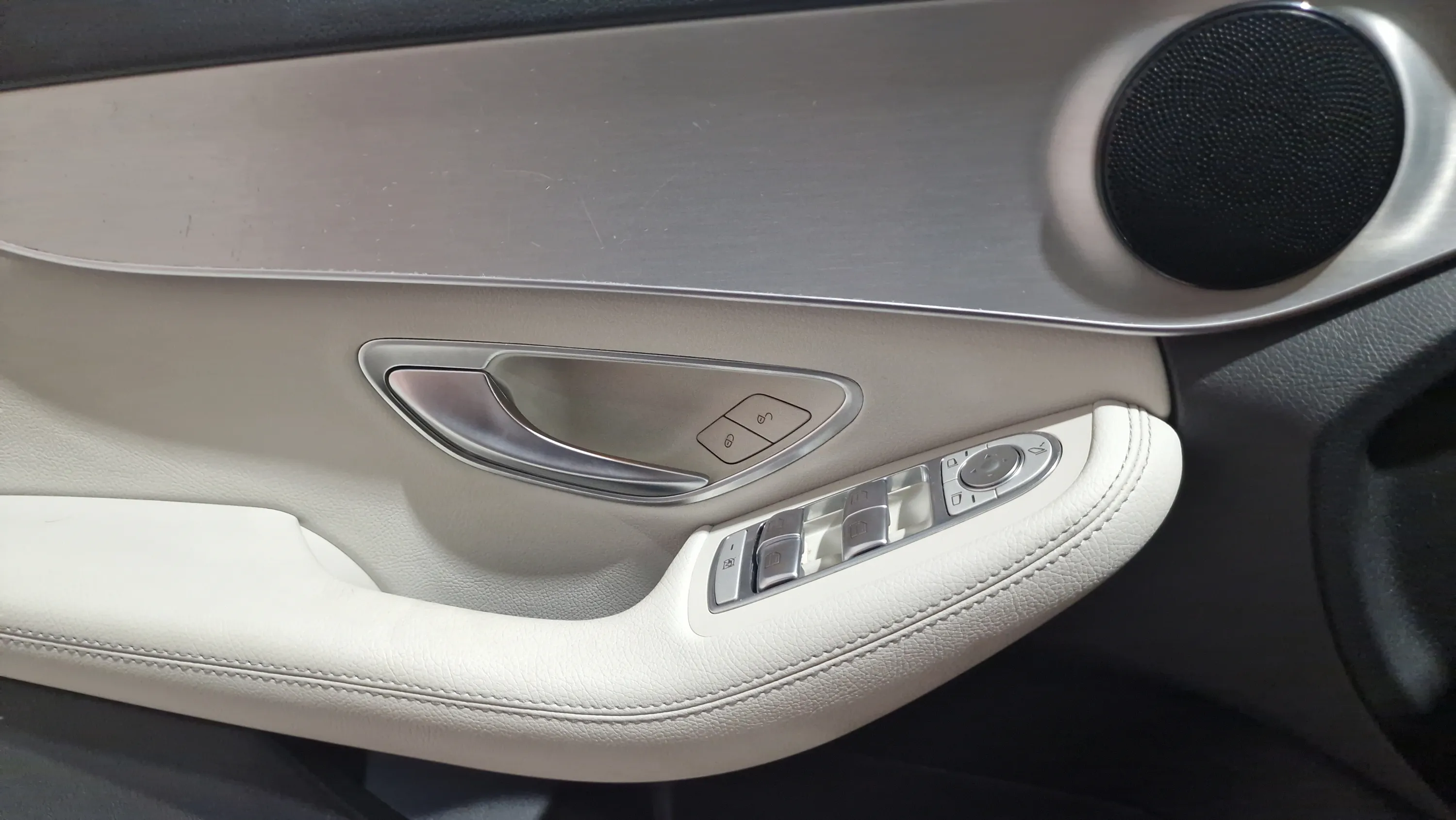 Mercedes-Benz Clase C C 220 d Estate - foto 30