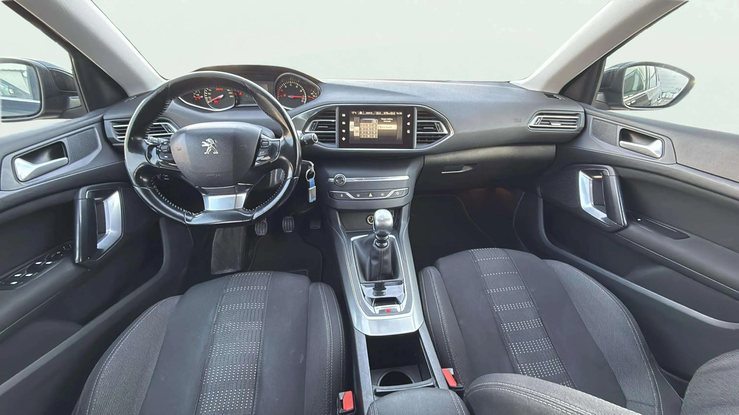 Peugeot 308 SW Active 1.2 PureTech - foto 10