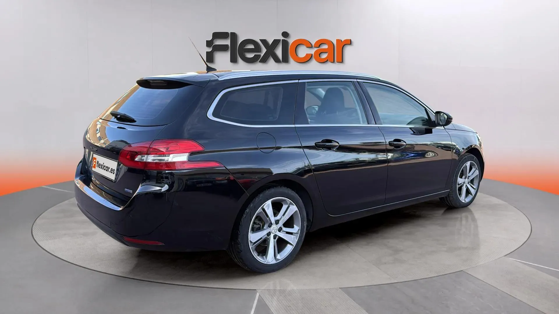 Peugeot 308 SW Active 1.2 PureTech - foto 7