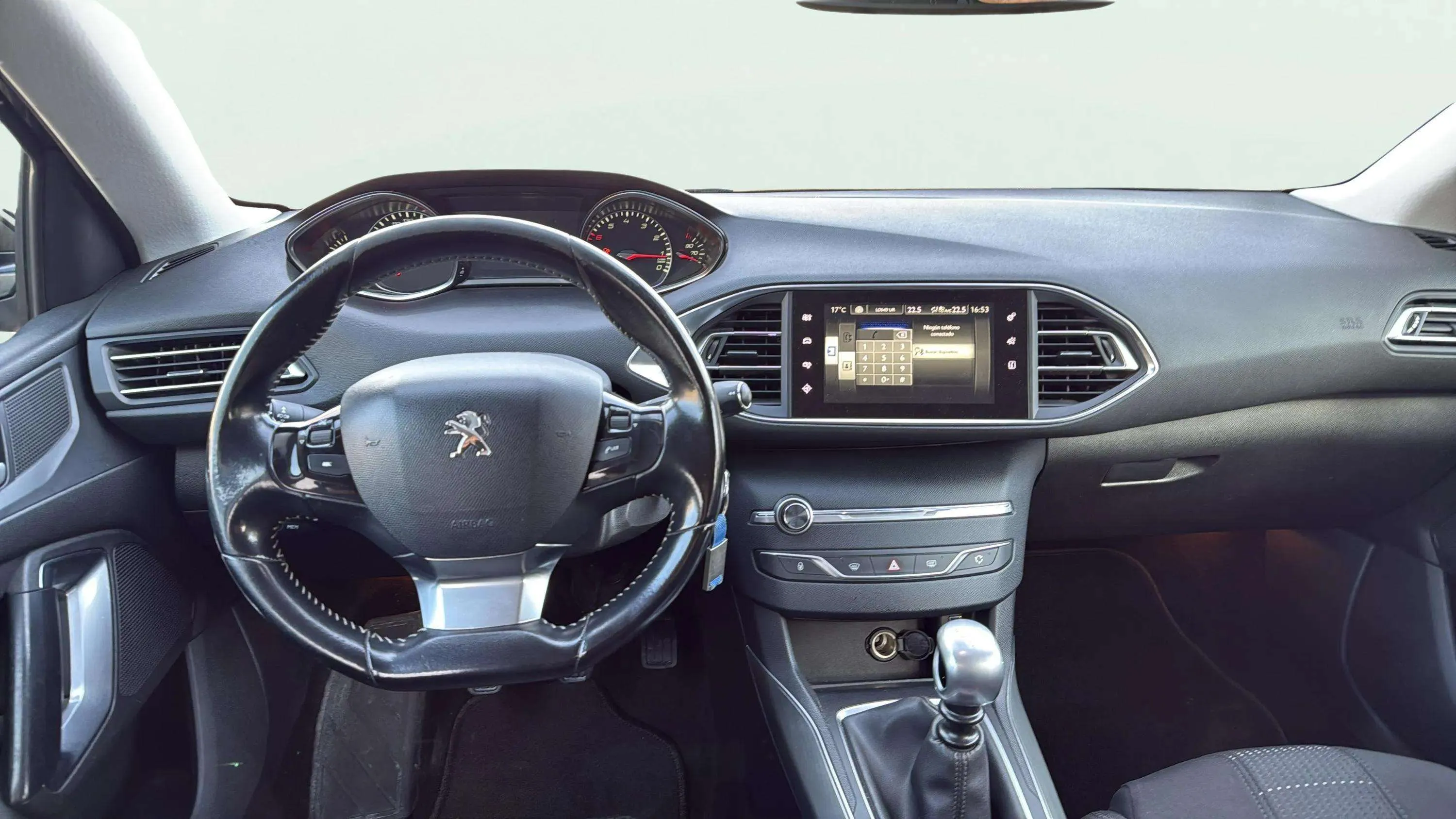 Peugeot 308 SW Active 1.2 PureTech - foto 11