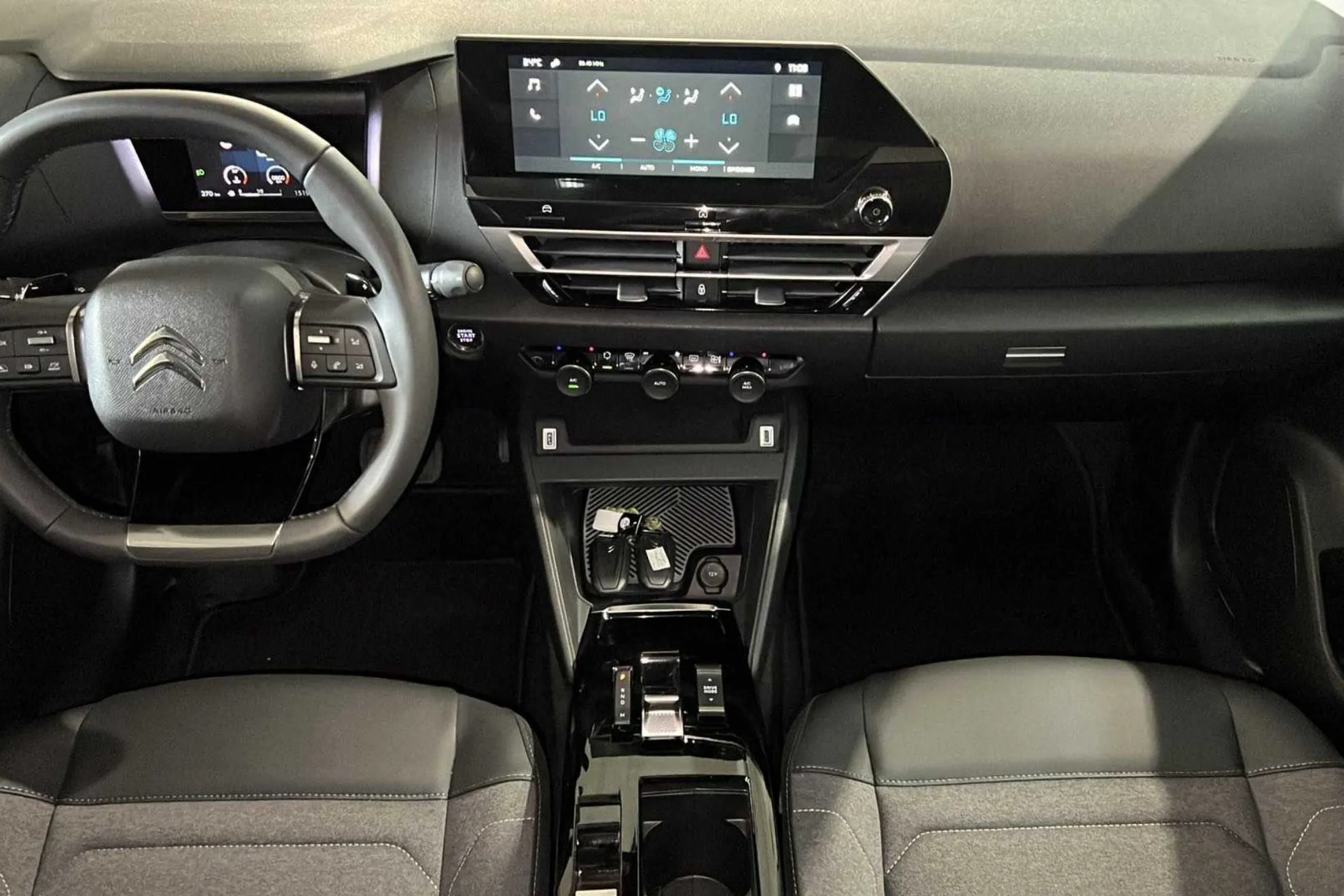 Citroën C4 X PureTech 130 EAT8 Feel Pack - foto 10