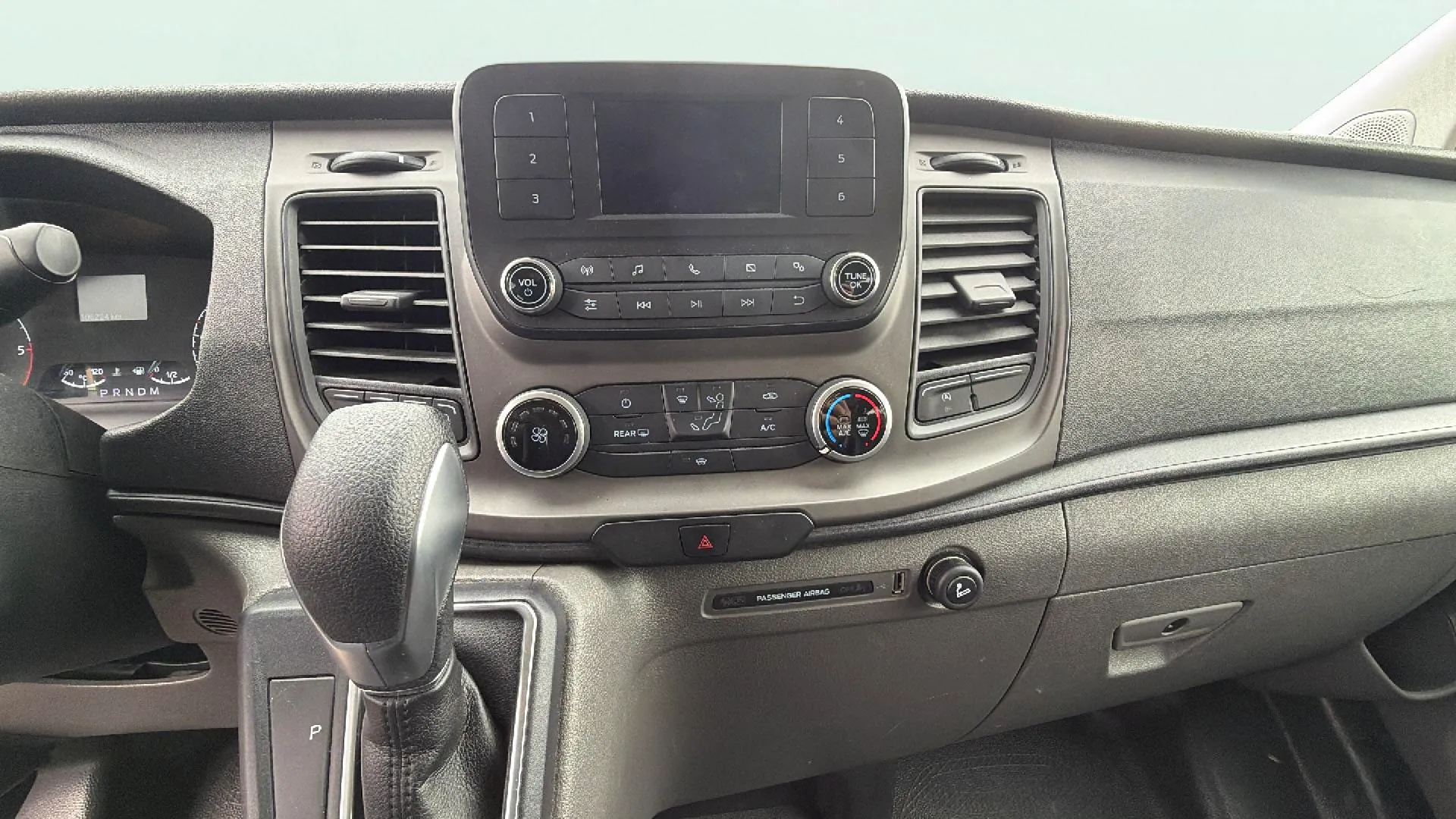 Ford Transit Custom ombi FT 320 L2 Trend 2.0 EcoBlue (9 plazas) - foto 11