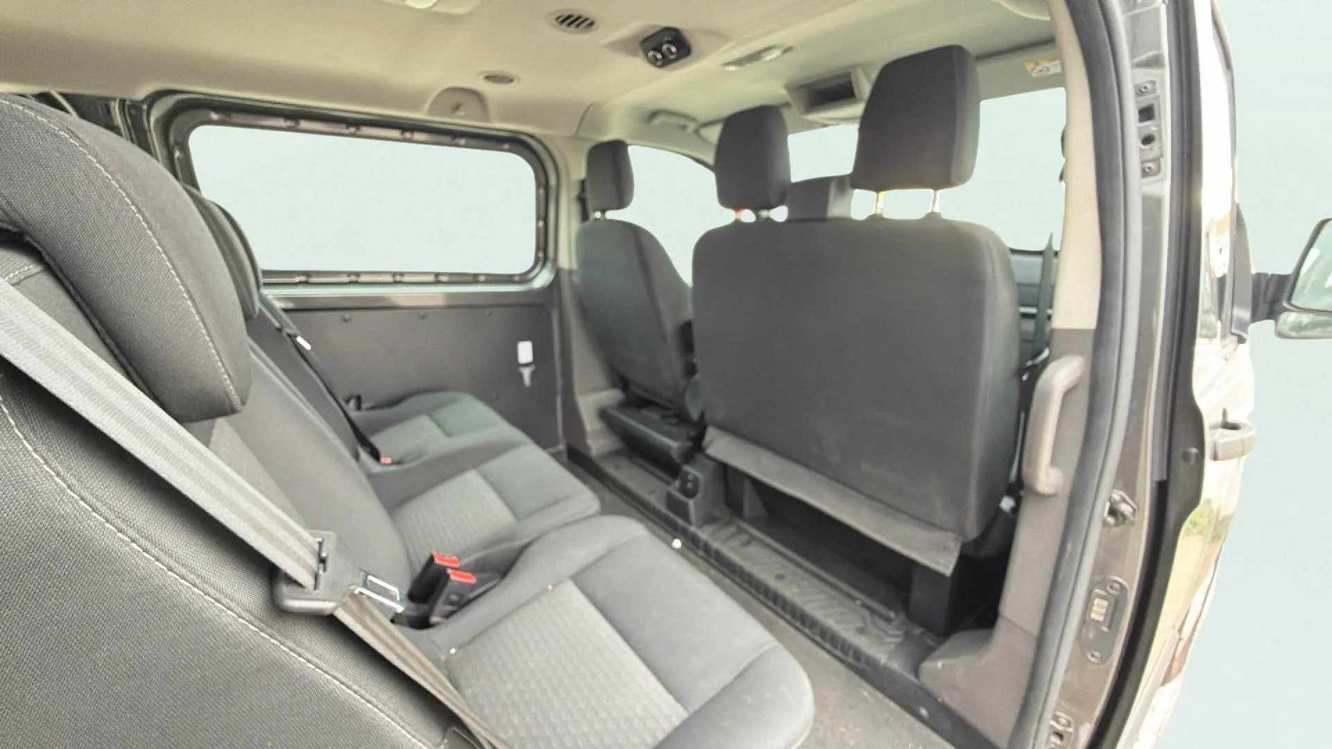 Ford Transit Custom ombi FT 320 L2 Trend 2.0 EcoBlue (9 plazas) - foto 15