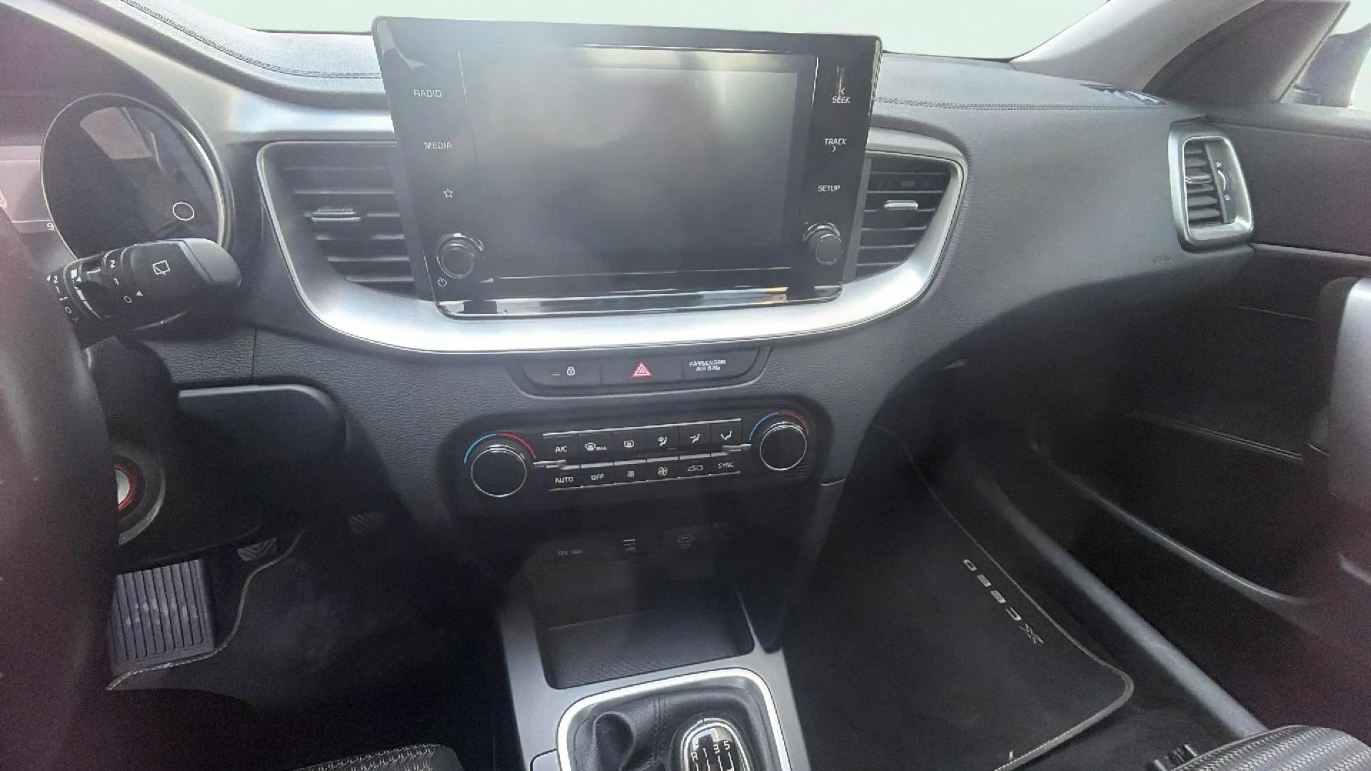 Kia XCeed 1.0 T-GDi GT-line - foto 6