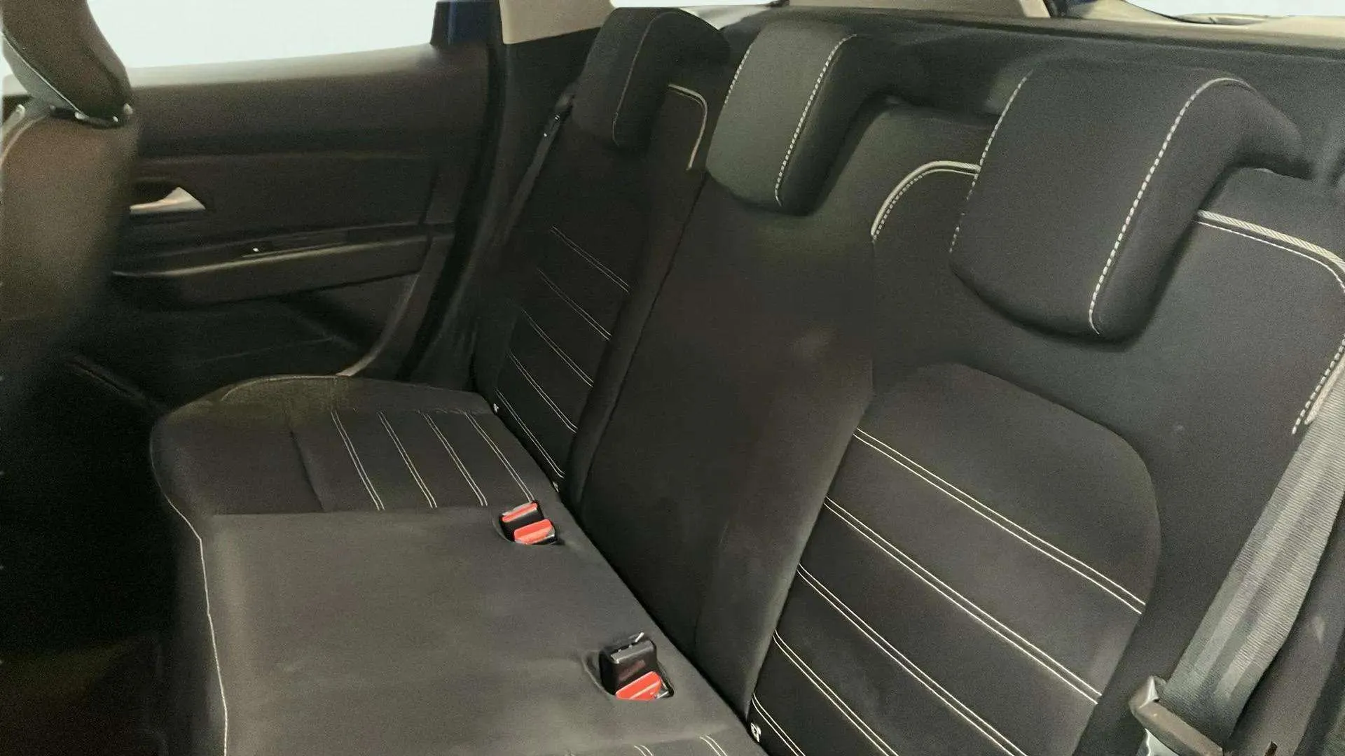 Dacia Duster Essential TCe ECO-G 4x2 - foto 10