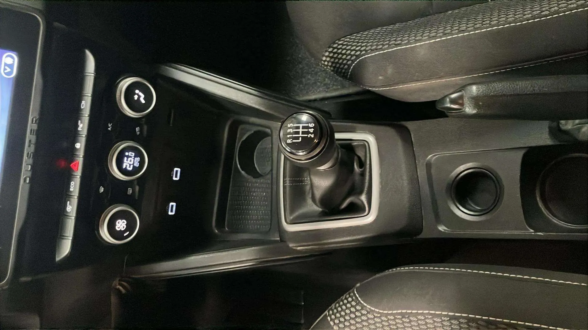 Dacia Duster Essential TCe ECO-G 4x2 - foto 18