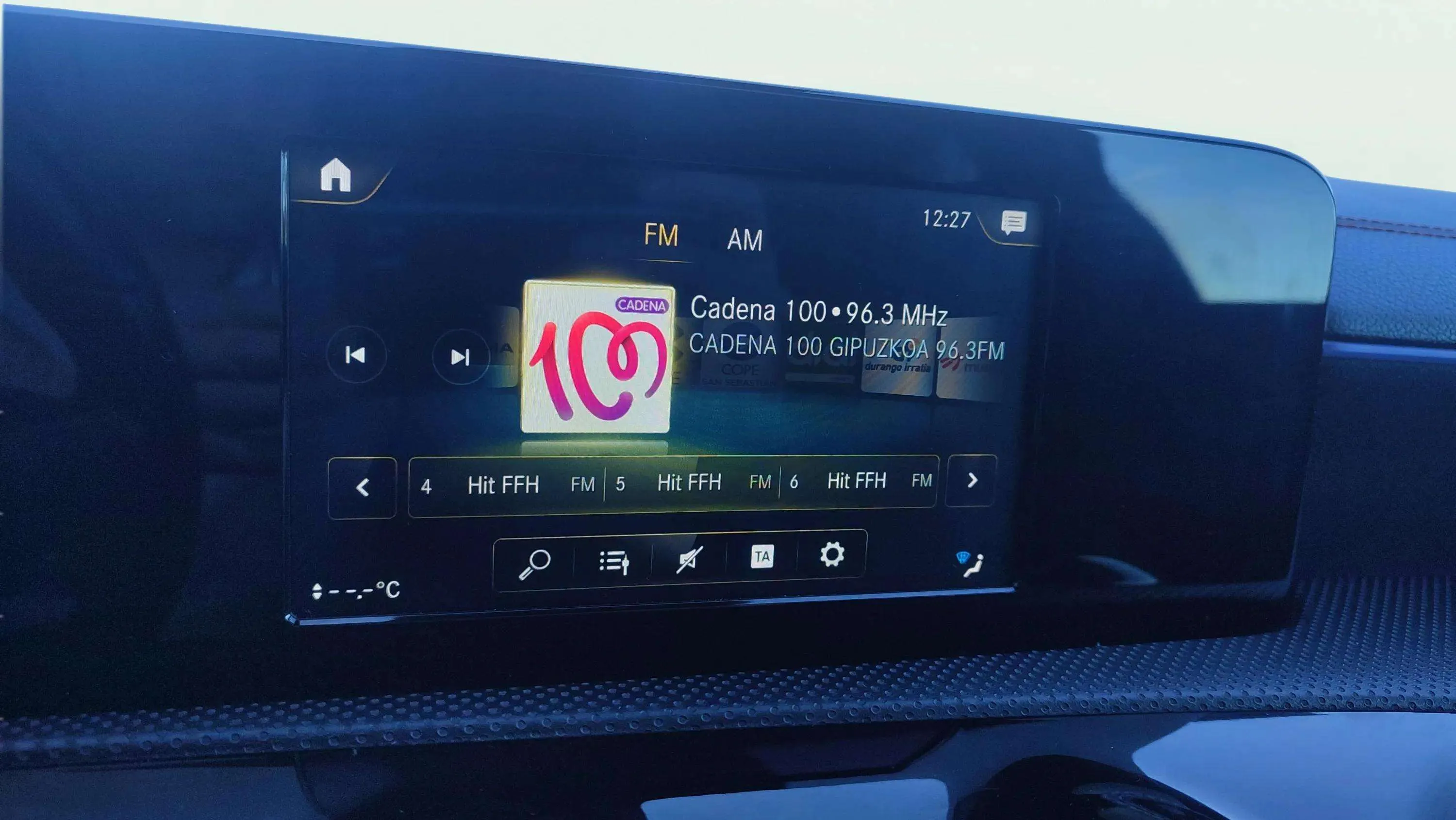 Mercedes-Benz CLA 220 D DCT Shooting Brake - foto 19