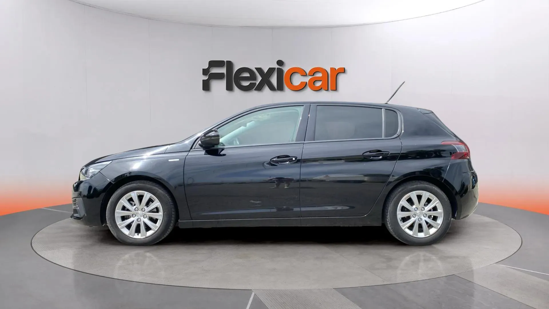 Peugeot 308 Allure 1.2 PureTech - foto 4