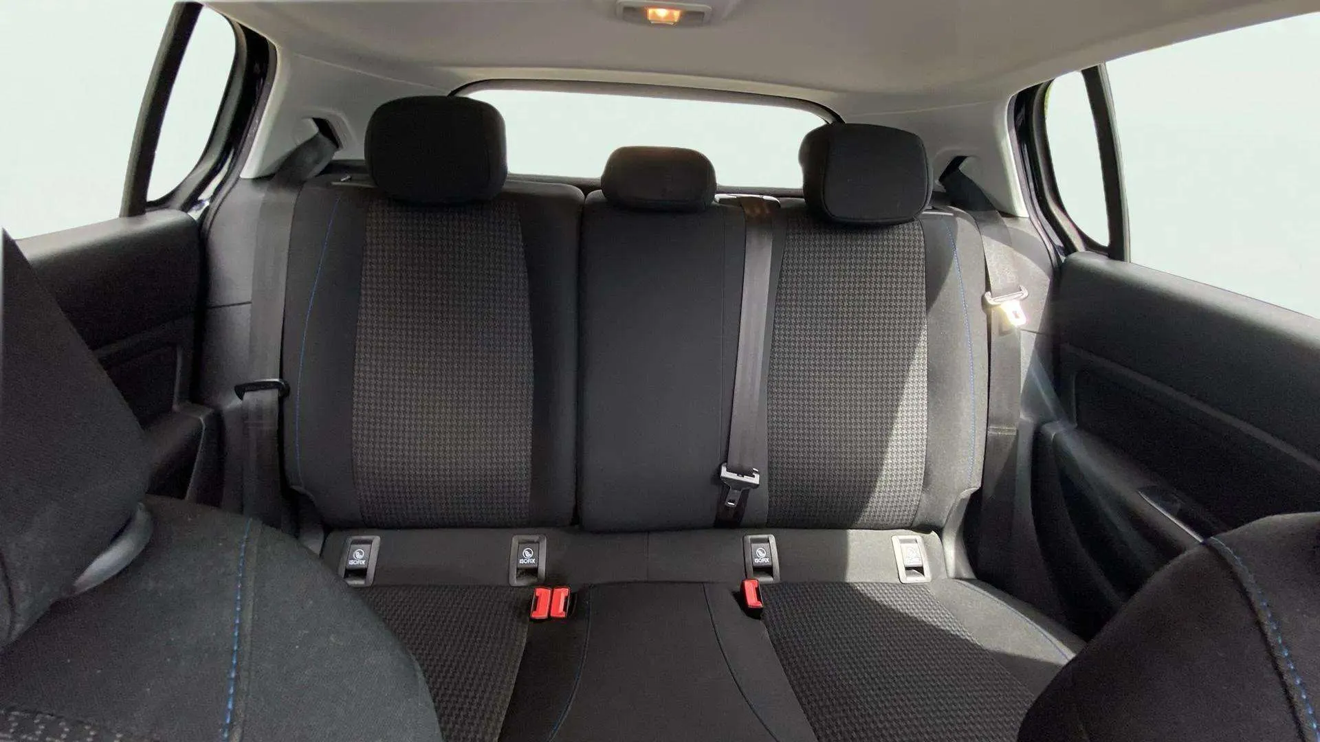 Peugeot 308 Allure 1.2 PureTech - foto 19