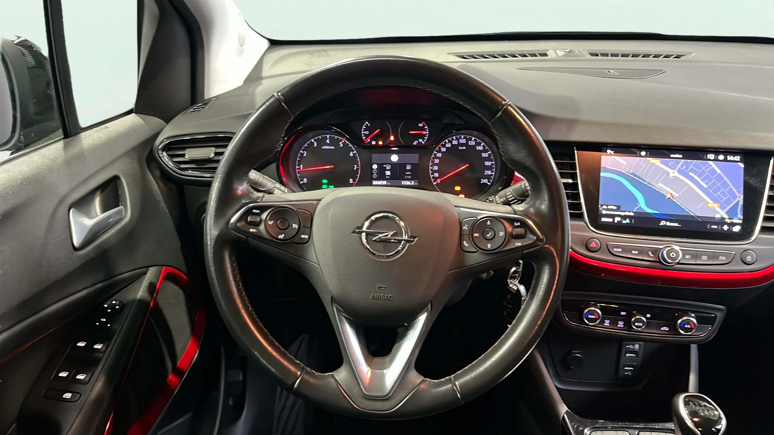 Opel Crossland 1.2 GS Line - foto 17