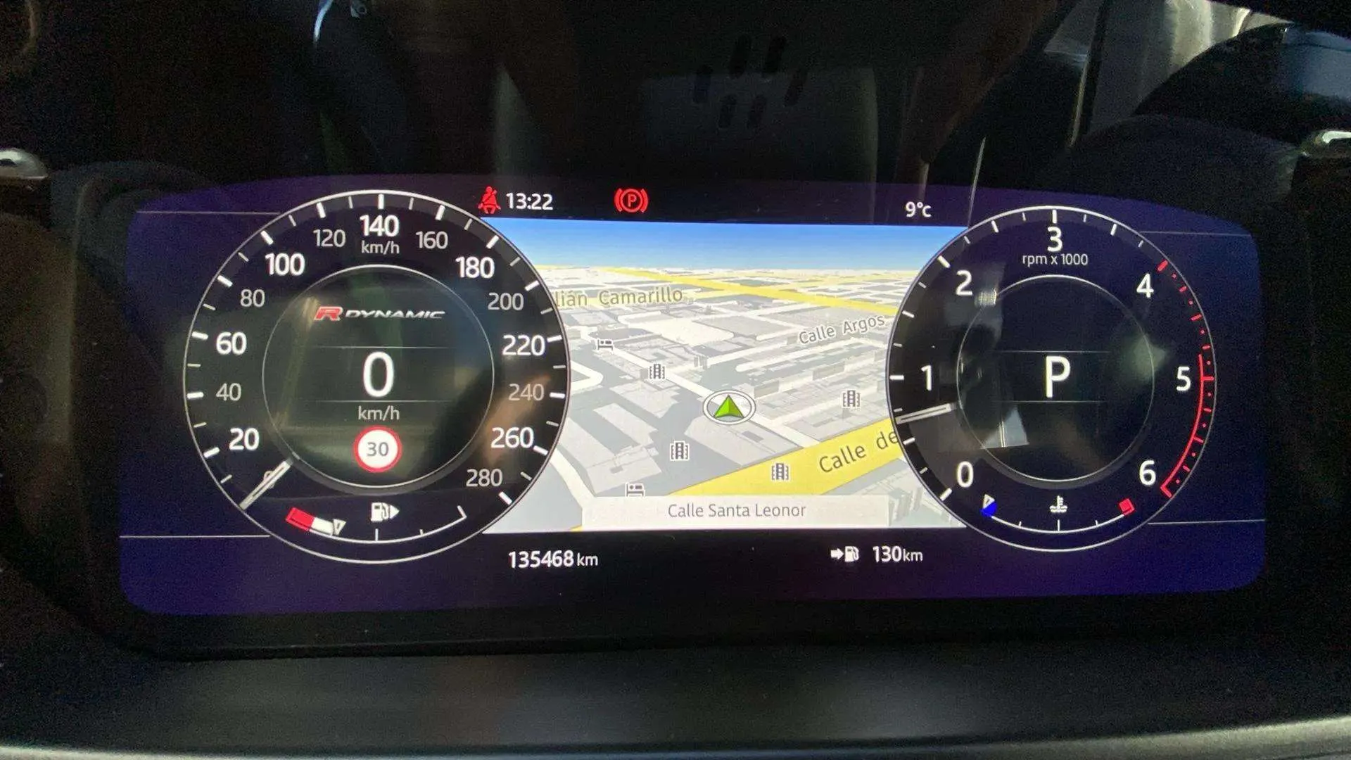 Land Rover Range Rover Velar 3.0 D300 4WD - foto 10