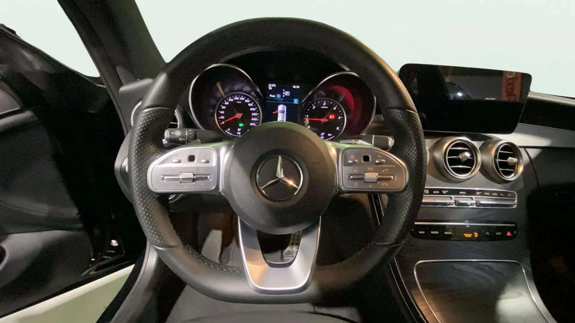Mercedes-Benz Clase C C Coupé 220 d 4MATIC - foto 17