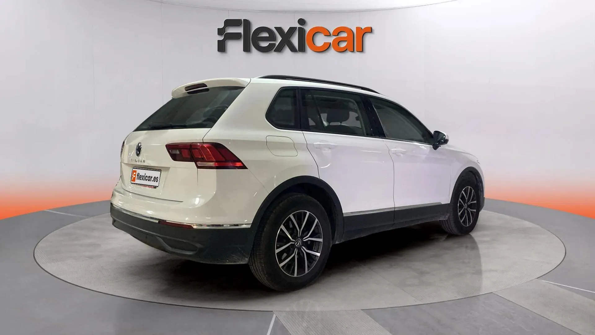 Volkswagen Tiguan 1.5 TSI - foto 7