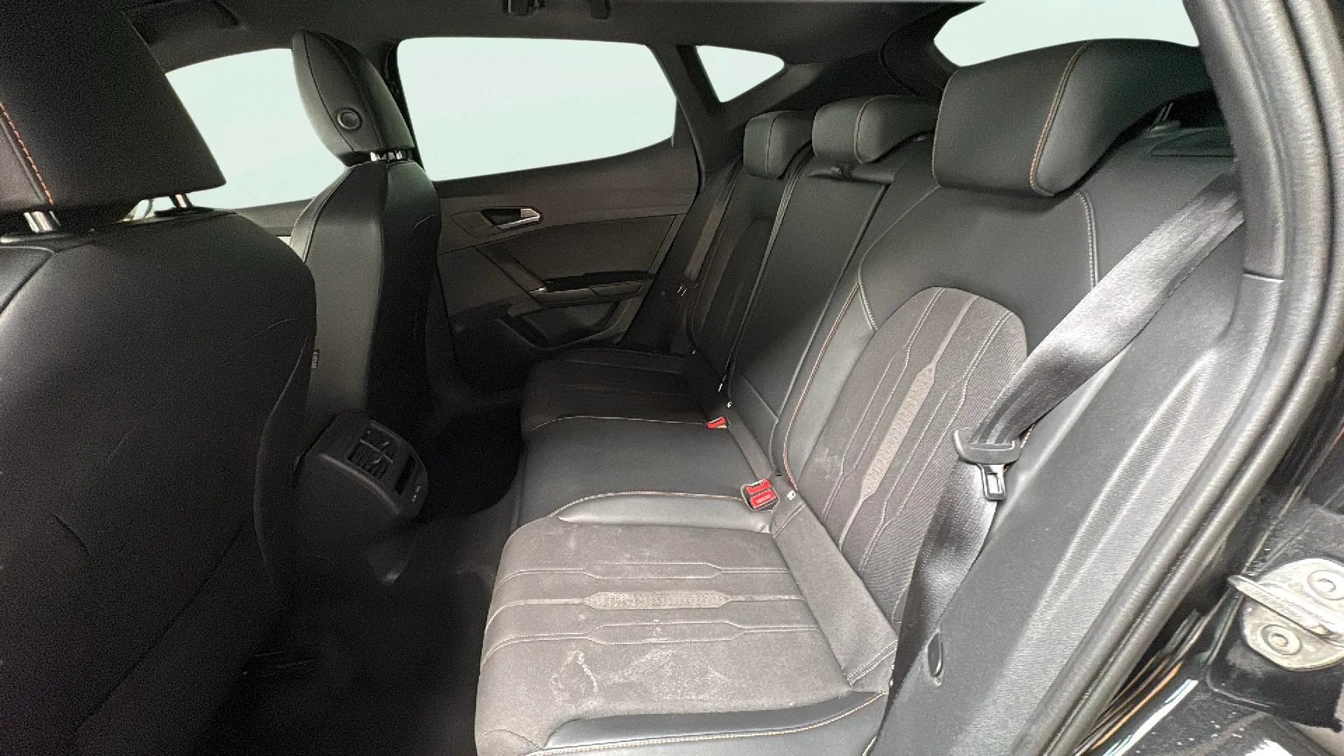 Cupra Formentor 1.5 TSI - foto 8