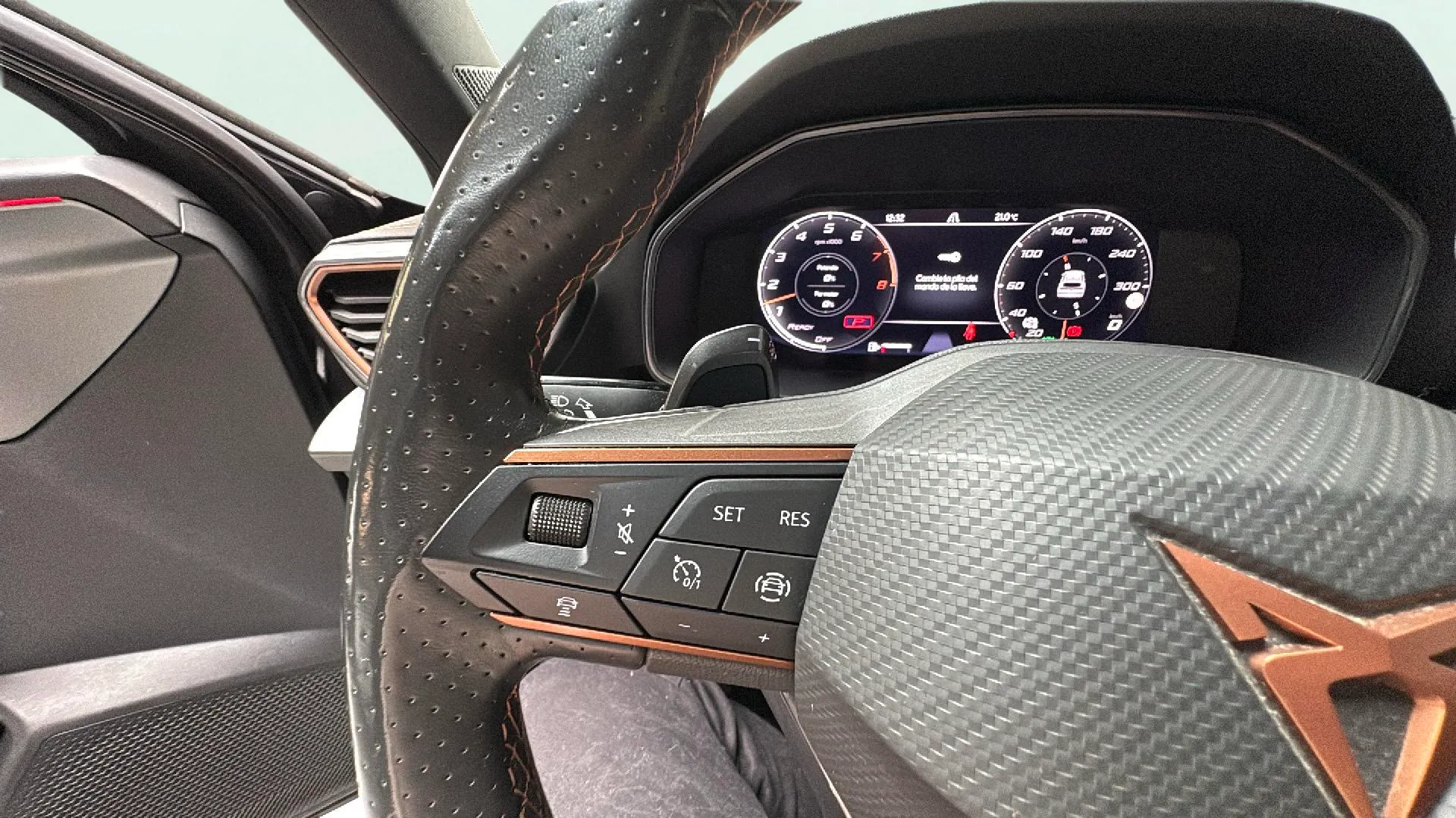 Cupra Formentor 1.5 TSI - foto 12